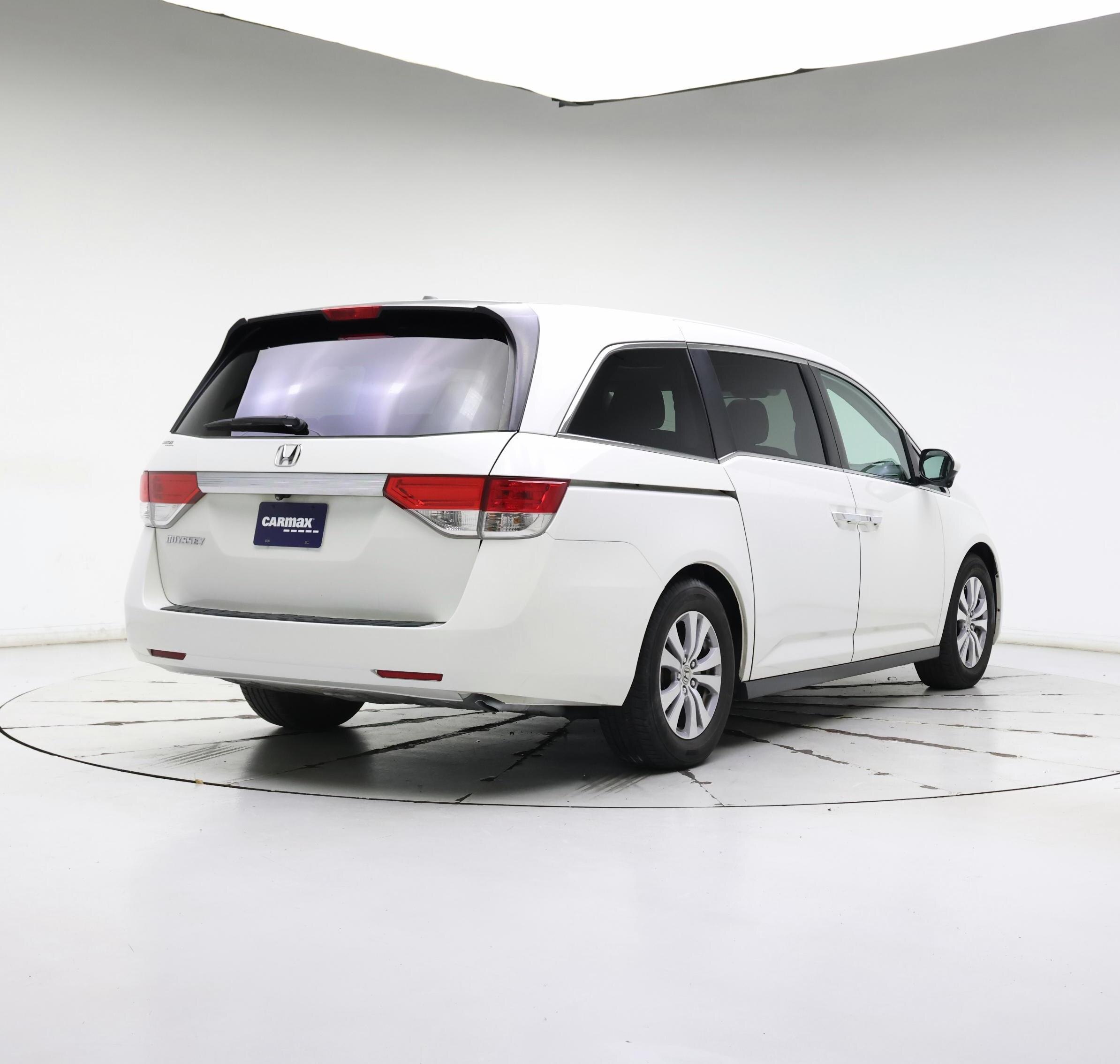 Thumbnail: 2015 Honda Odyssey - 8