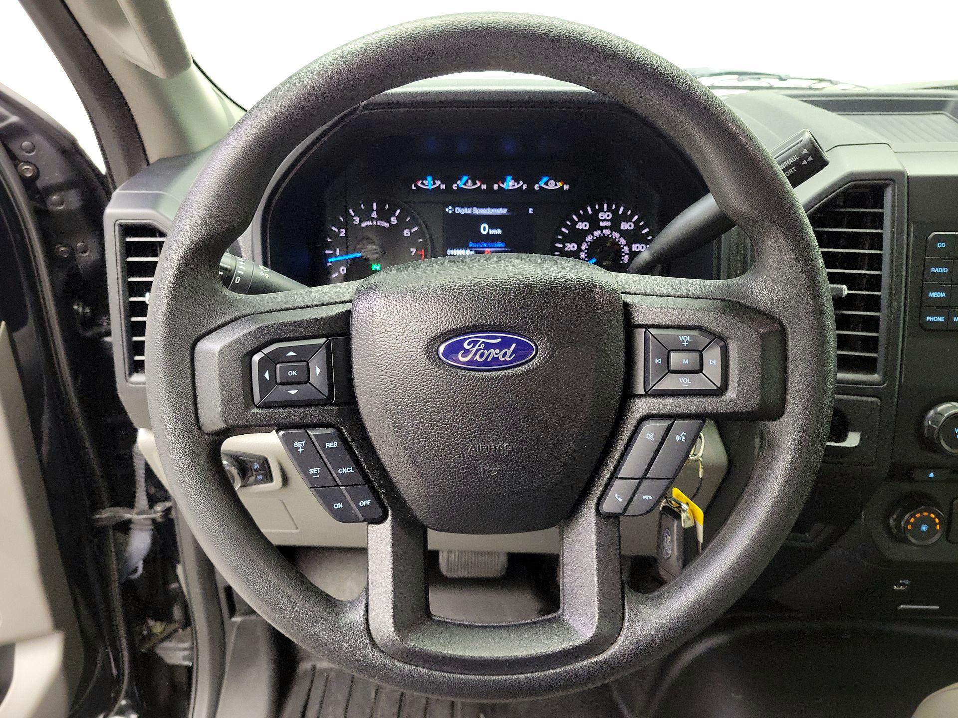 Thumbnail: 2017 Ford F-150 - 10