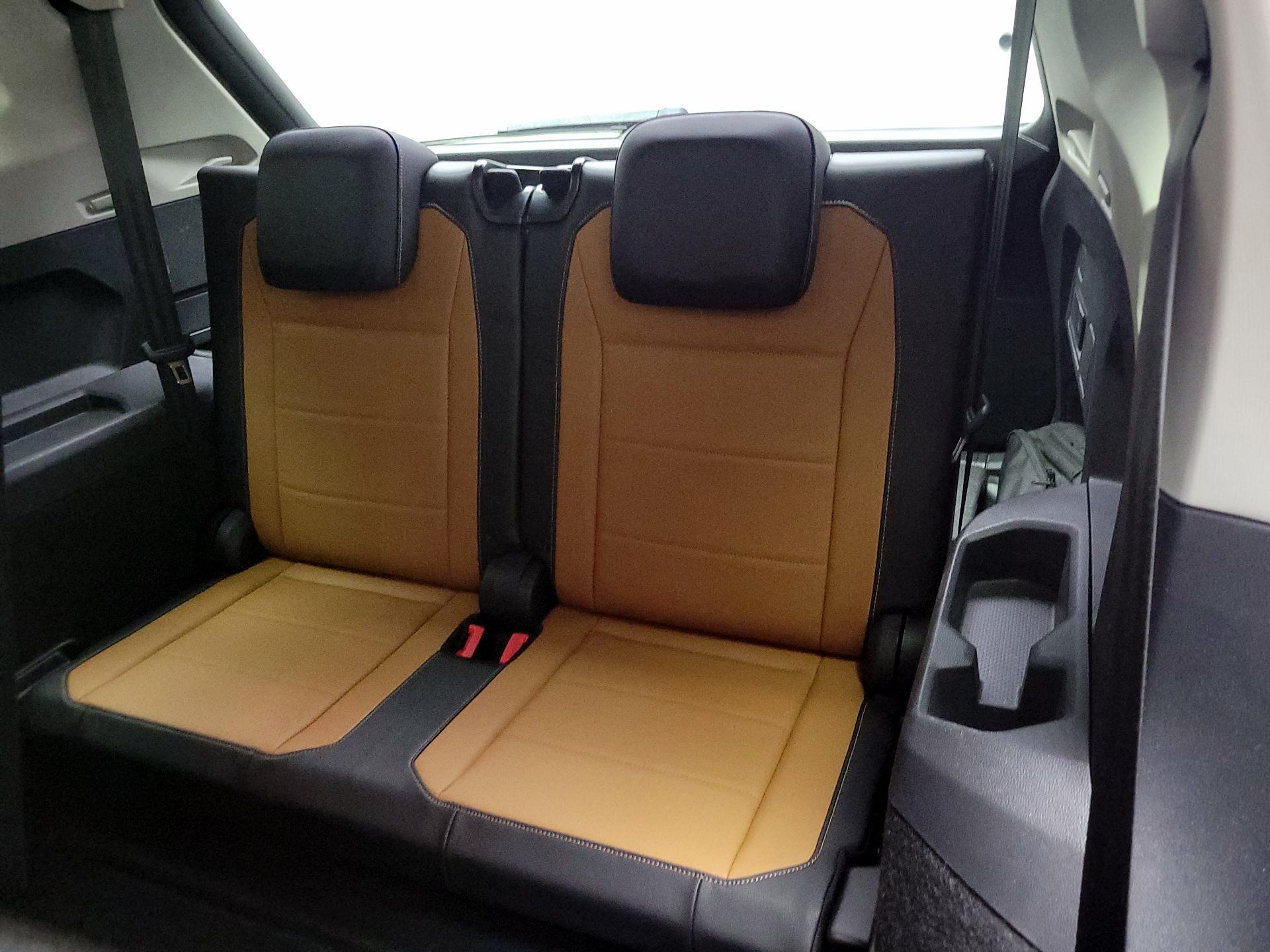 Thumbnail: 2018 Volkswagen Tiguan - 20