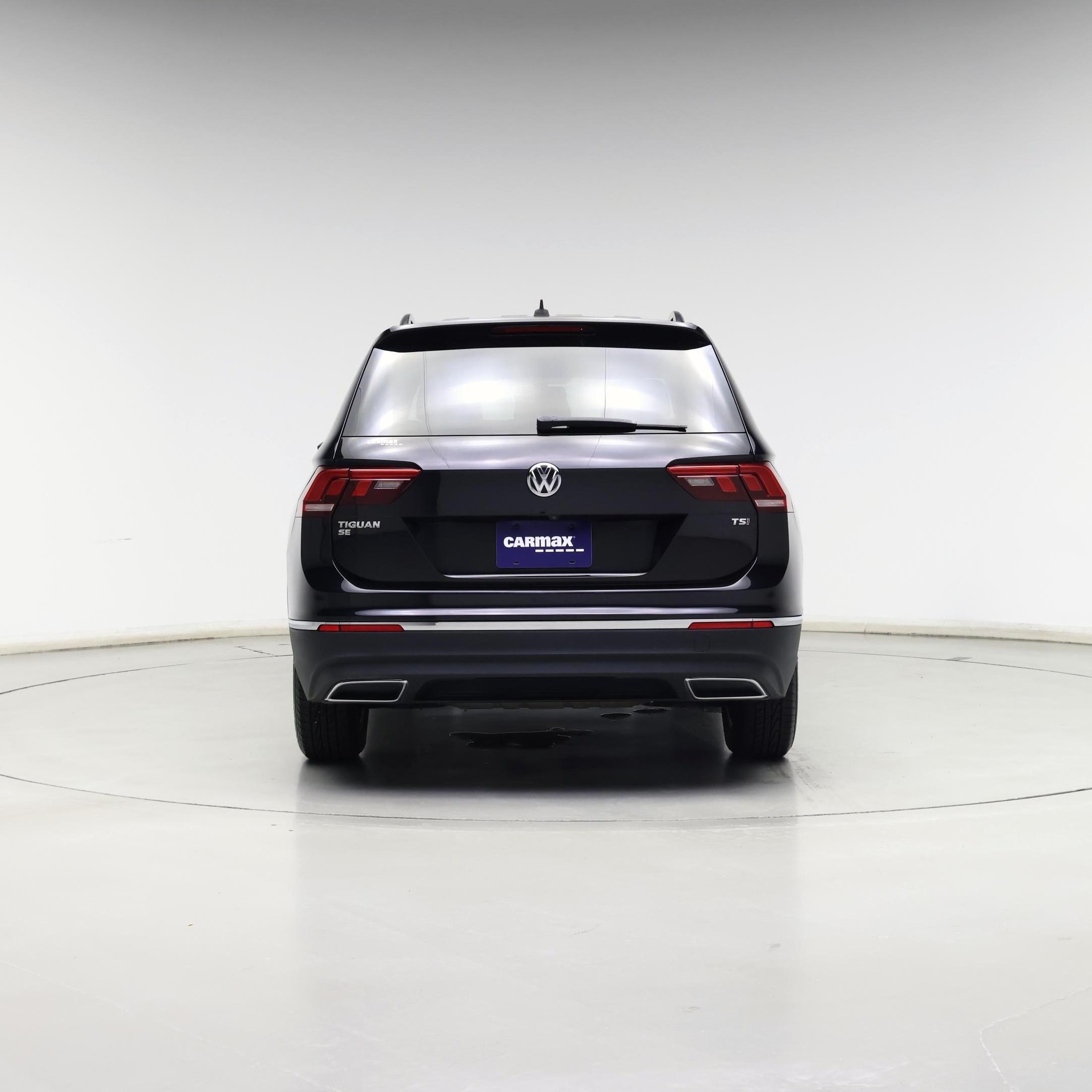 Thumbnail: 2018 Volkswagen Tiguan - 6