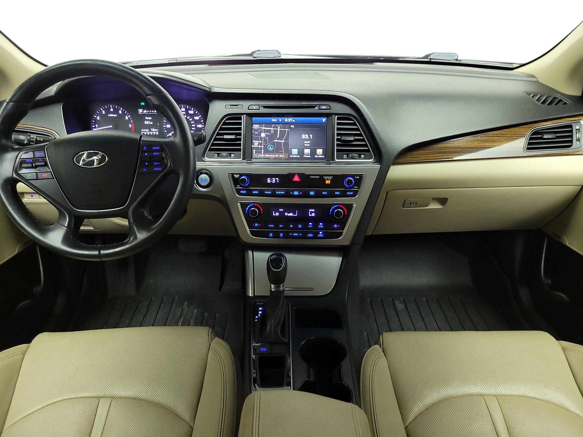 Thumbnail: 2017 Hyundai Sonata - 9