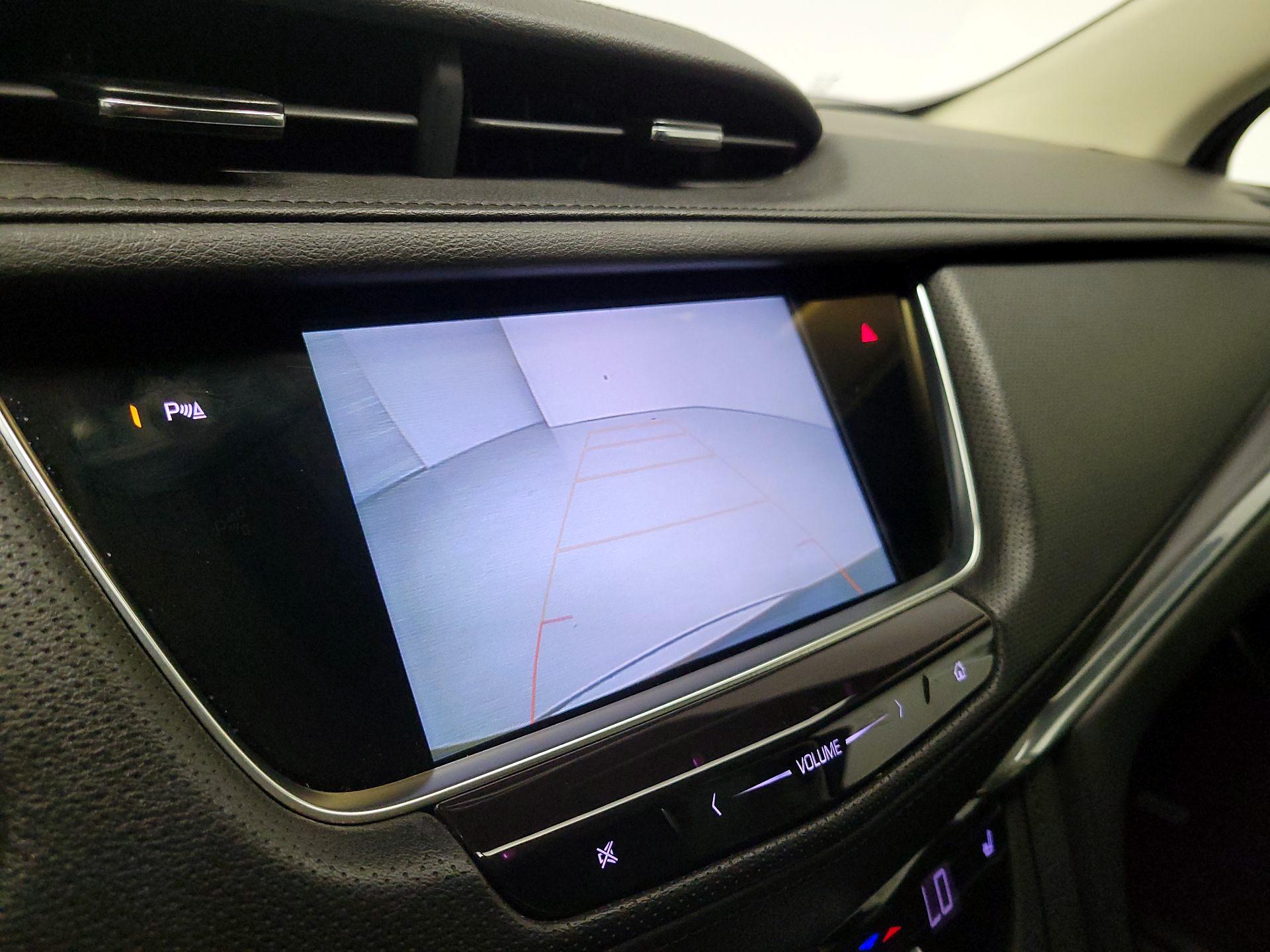 Thumbnail: 2019 Cadillac XT5 - 14
