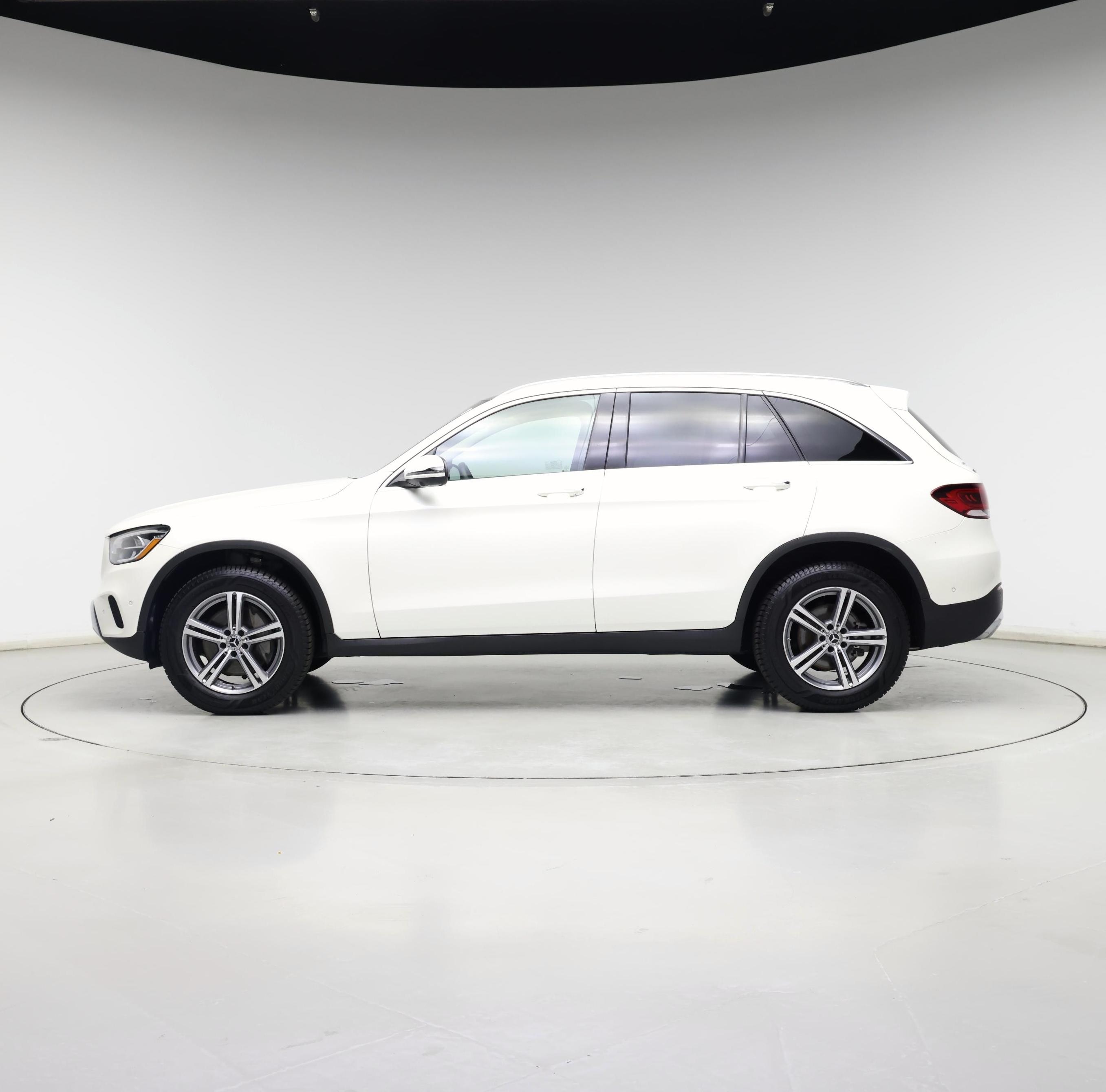 Thumbnail: 2022 Mercedes-Benz GLC - 3