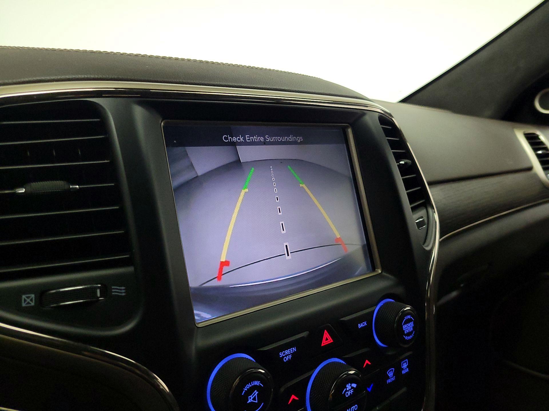 Thumbnail: 2014 Jeep Grand Cherokee - 15