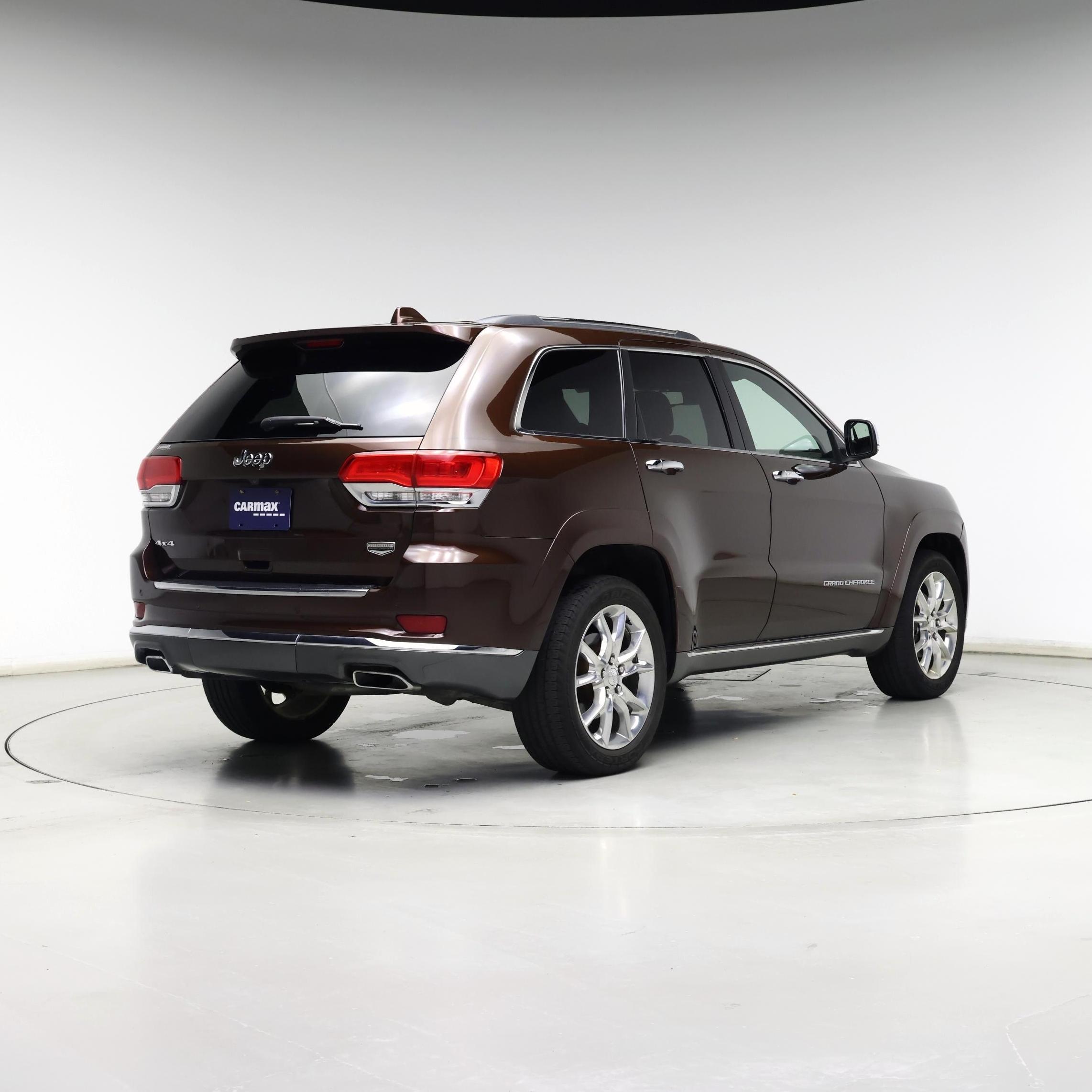Thumbnail: 2014 Jeep Grand Cherokee - 8