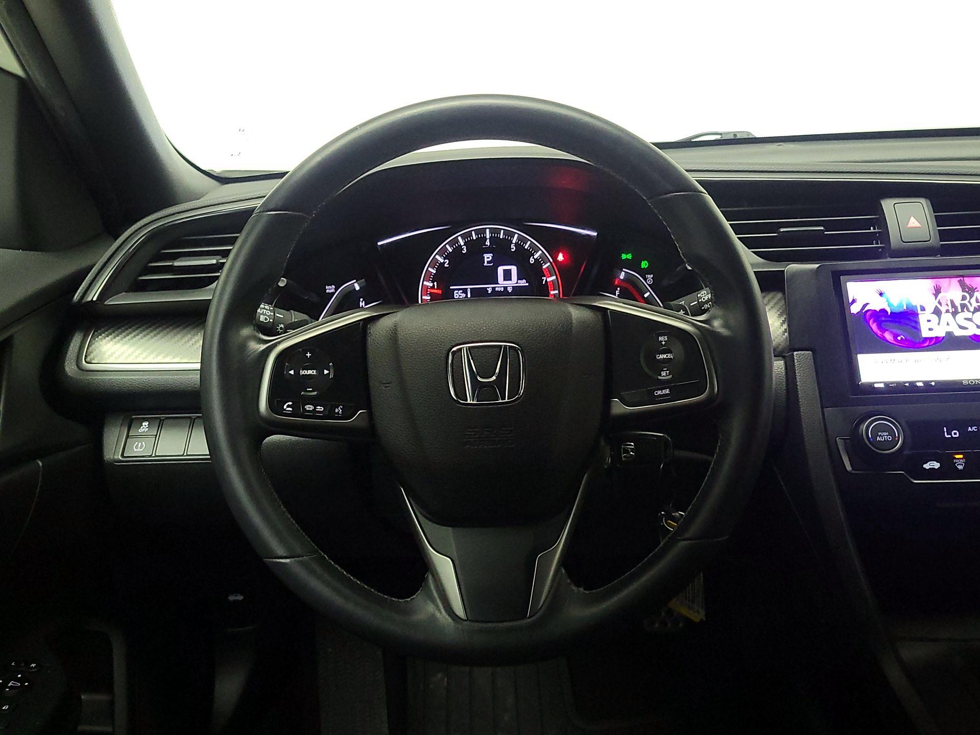 Thumbnail: 2018 Honda Civic - 10