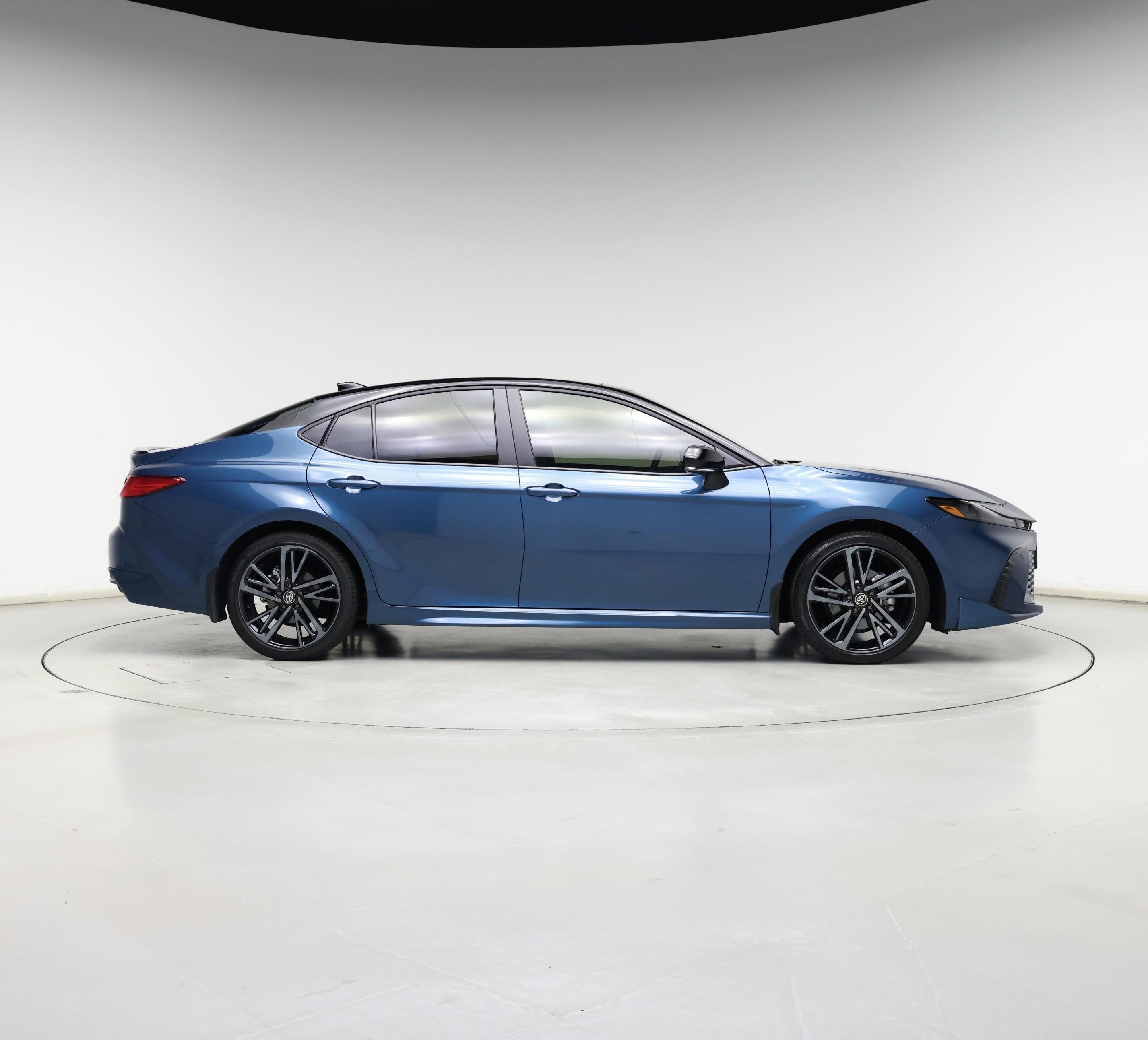 Thumbnail: 2025 Toyota Camry - 7