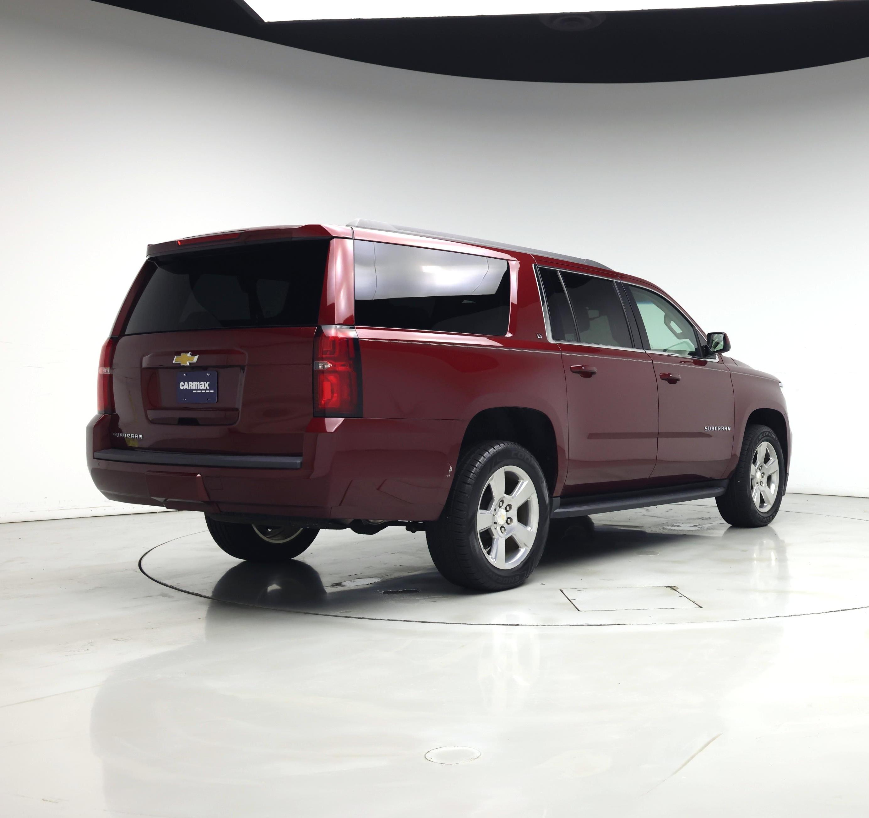 Thumbnail: 2019 Chevrolet Suburban - 8