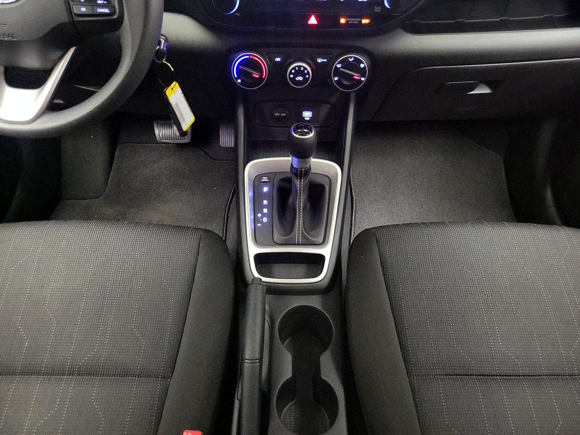 Thumbnail: 2020 Hyundai Venue - 17