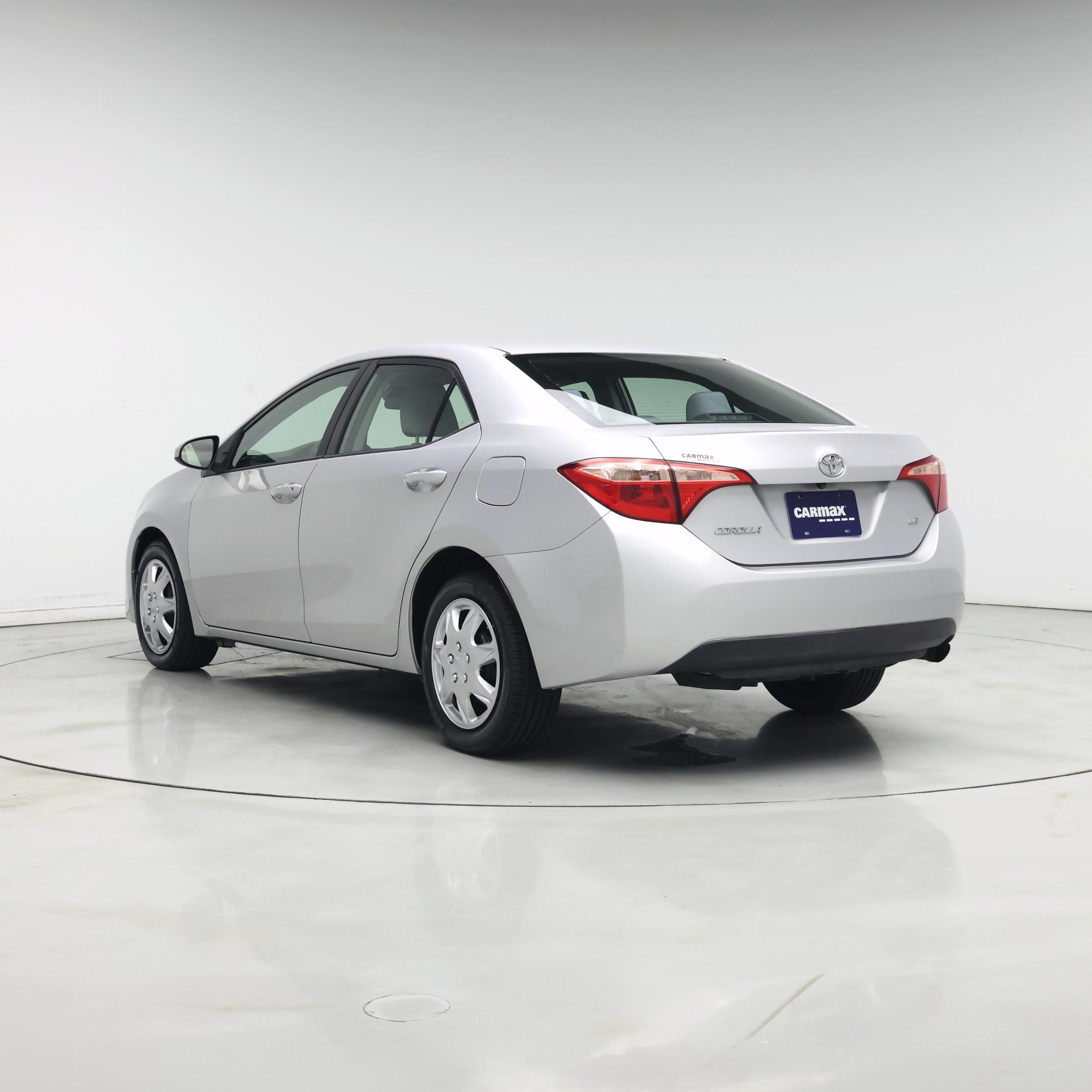 Thumbnail: 2017 Toyota Corolla - 2