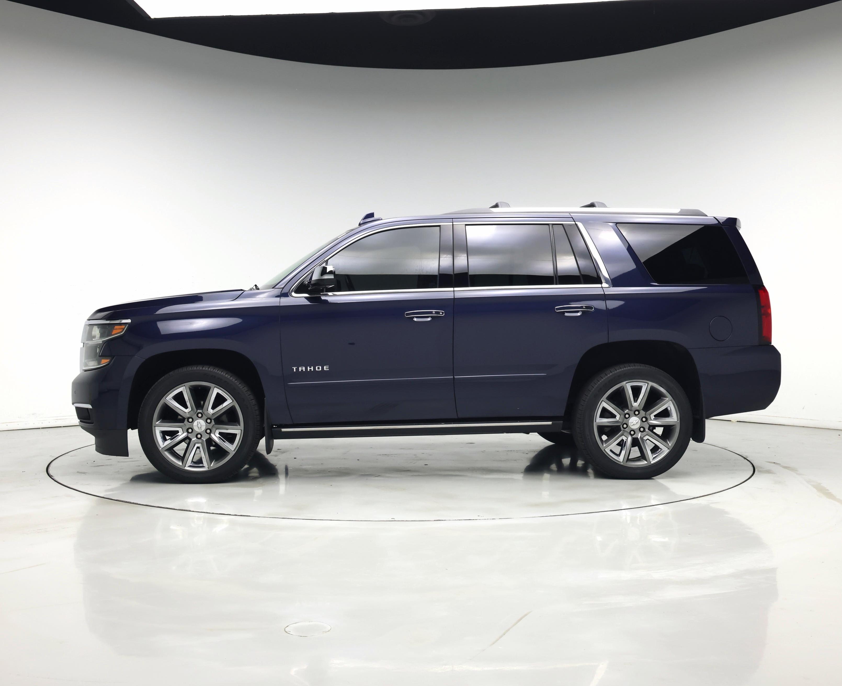 Thumbnail: 2018 Chevrolet Tahoe - 3