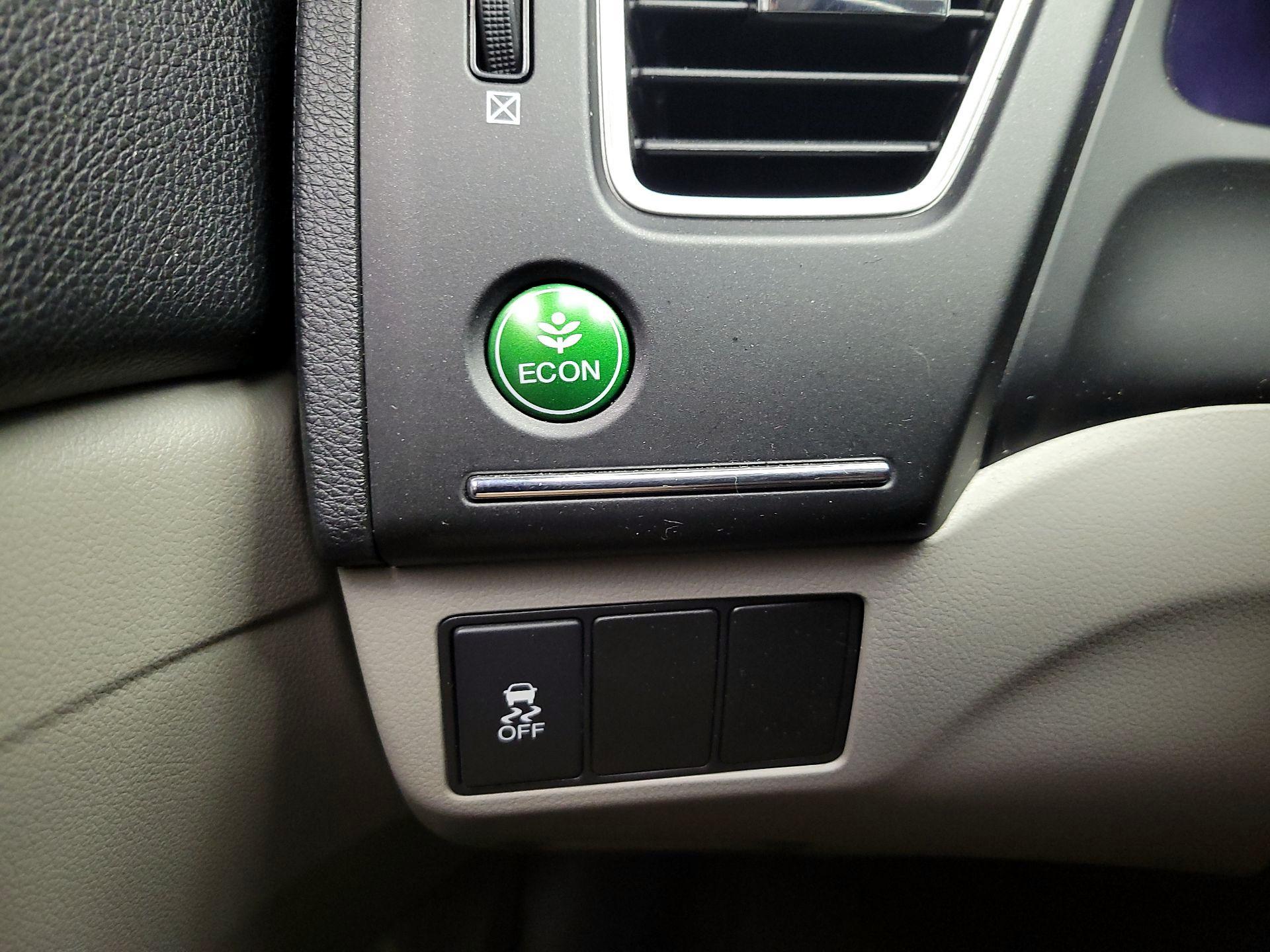 Thumbnail: 2014 Honda Civic - 13