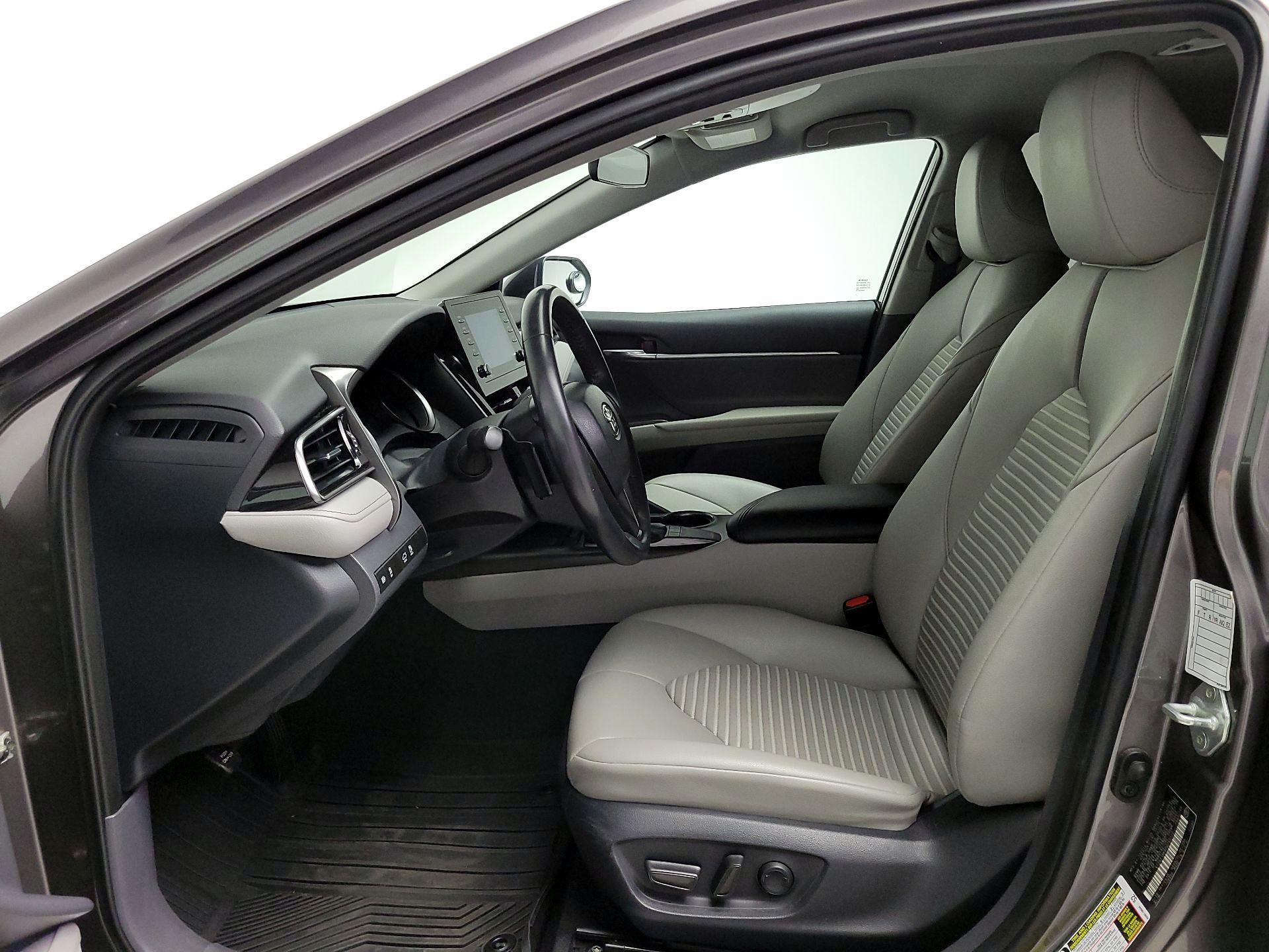 Thumbnail: 2023 Toyota Camry - 11