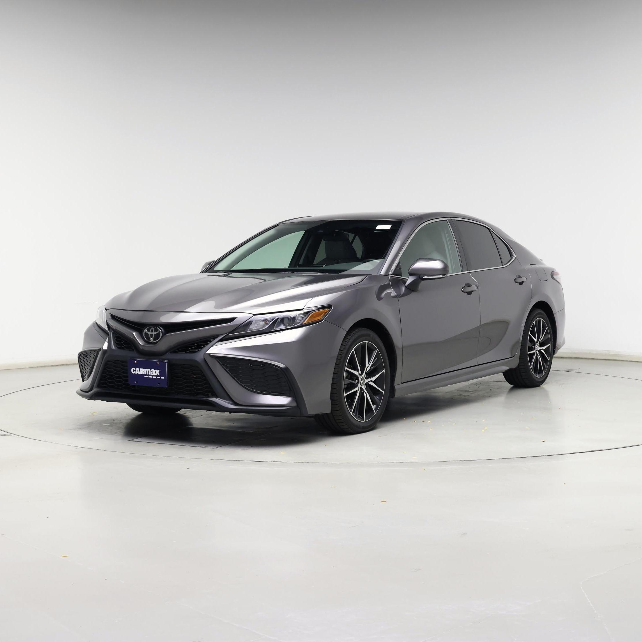 Thumbnail: 2023 Toyota Camry - 4