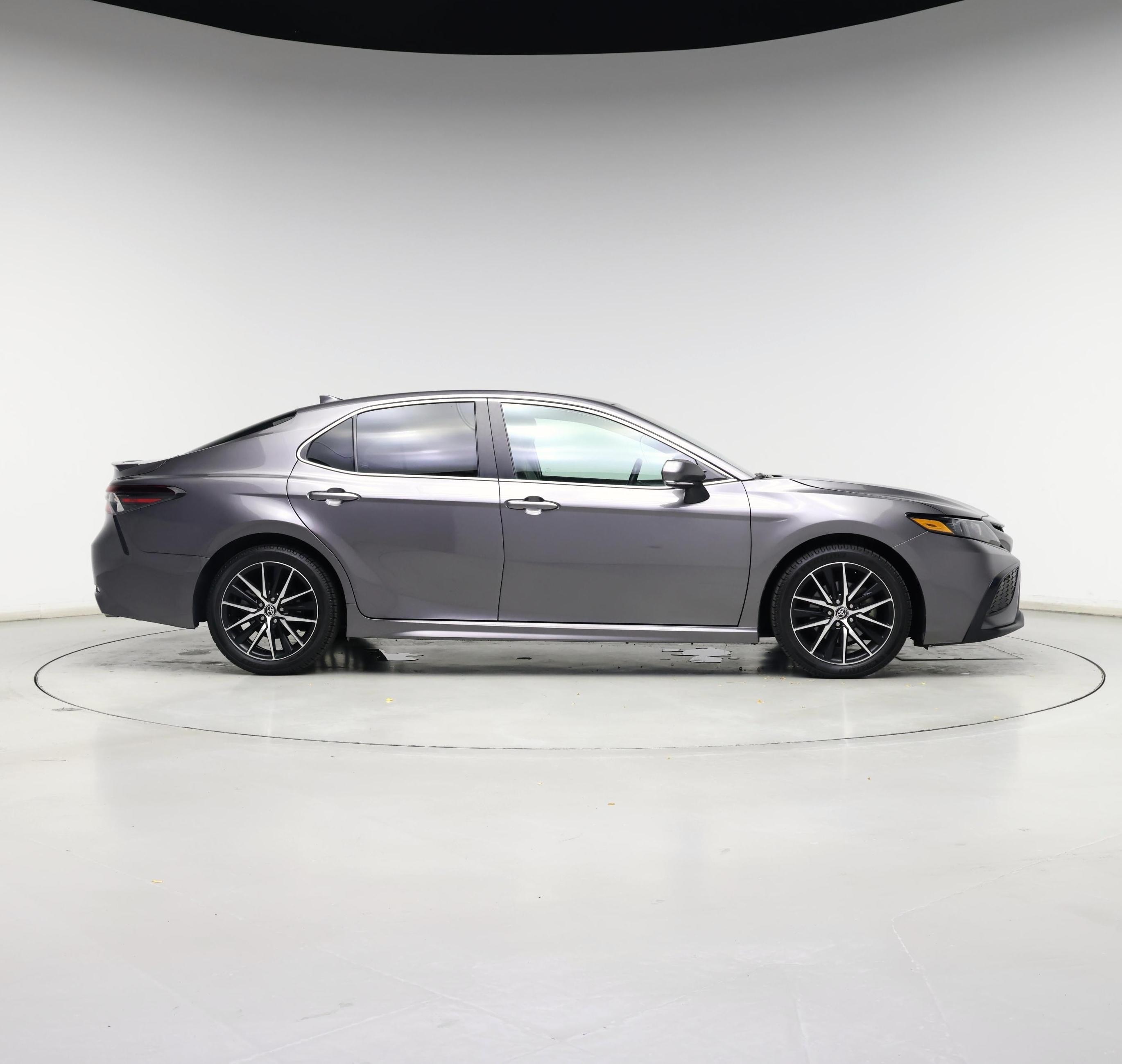 Thumbnail: 2023 Toyota Camry - 7