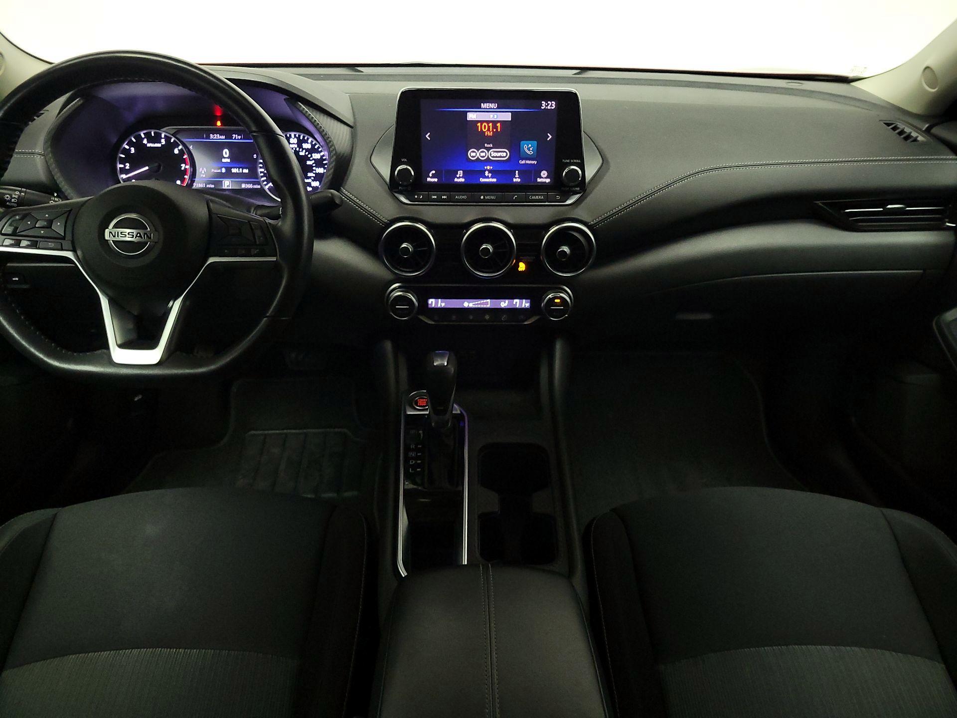 Thumbnail: 2020 Nissan Sentra - 9