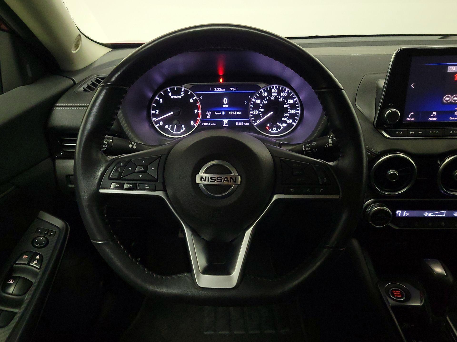 Thumbnail: 2020 Nissan Sentra - 10