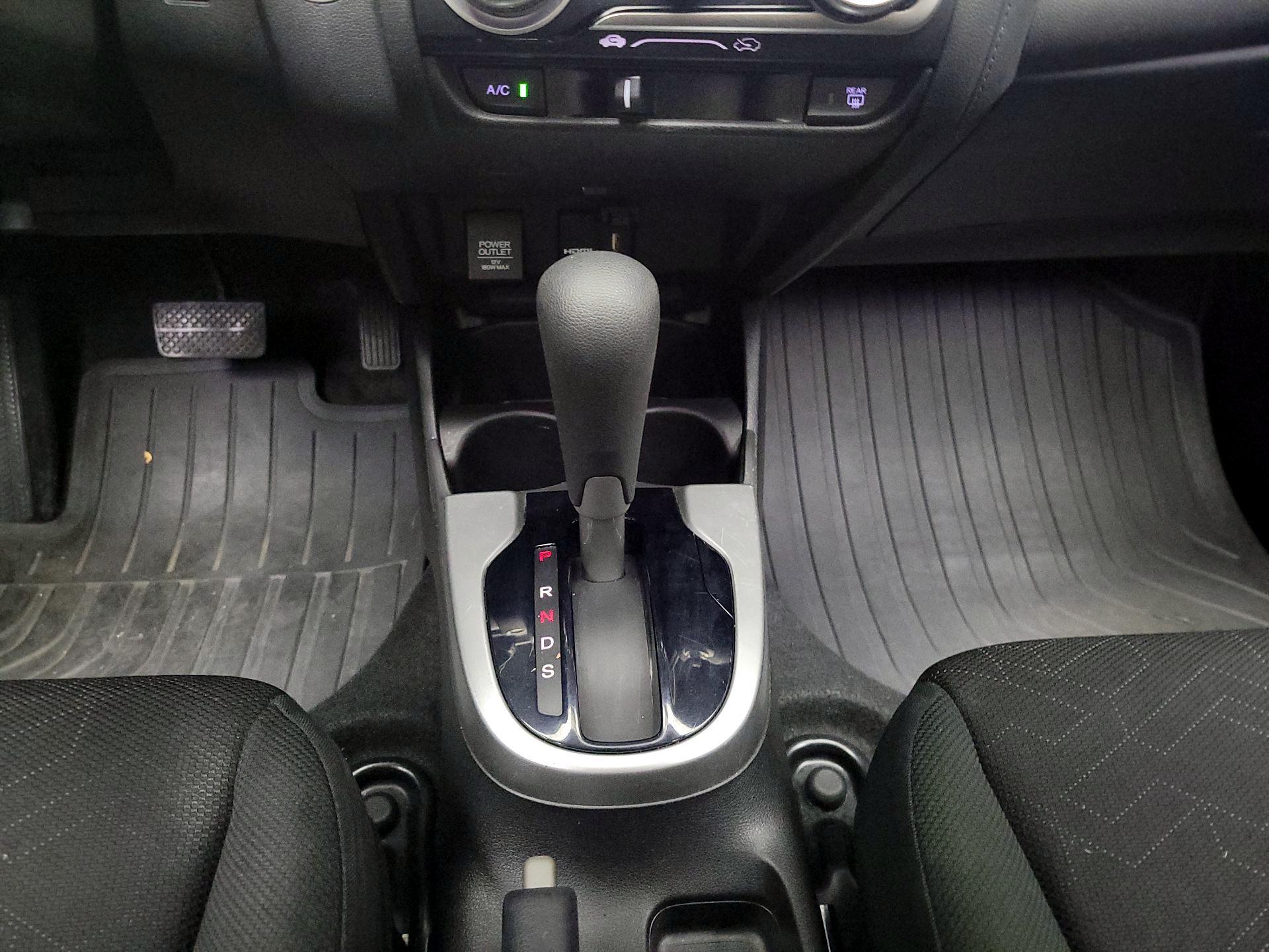 Thumbnail: 2016 Honda Fit - 17