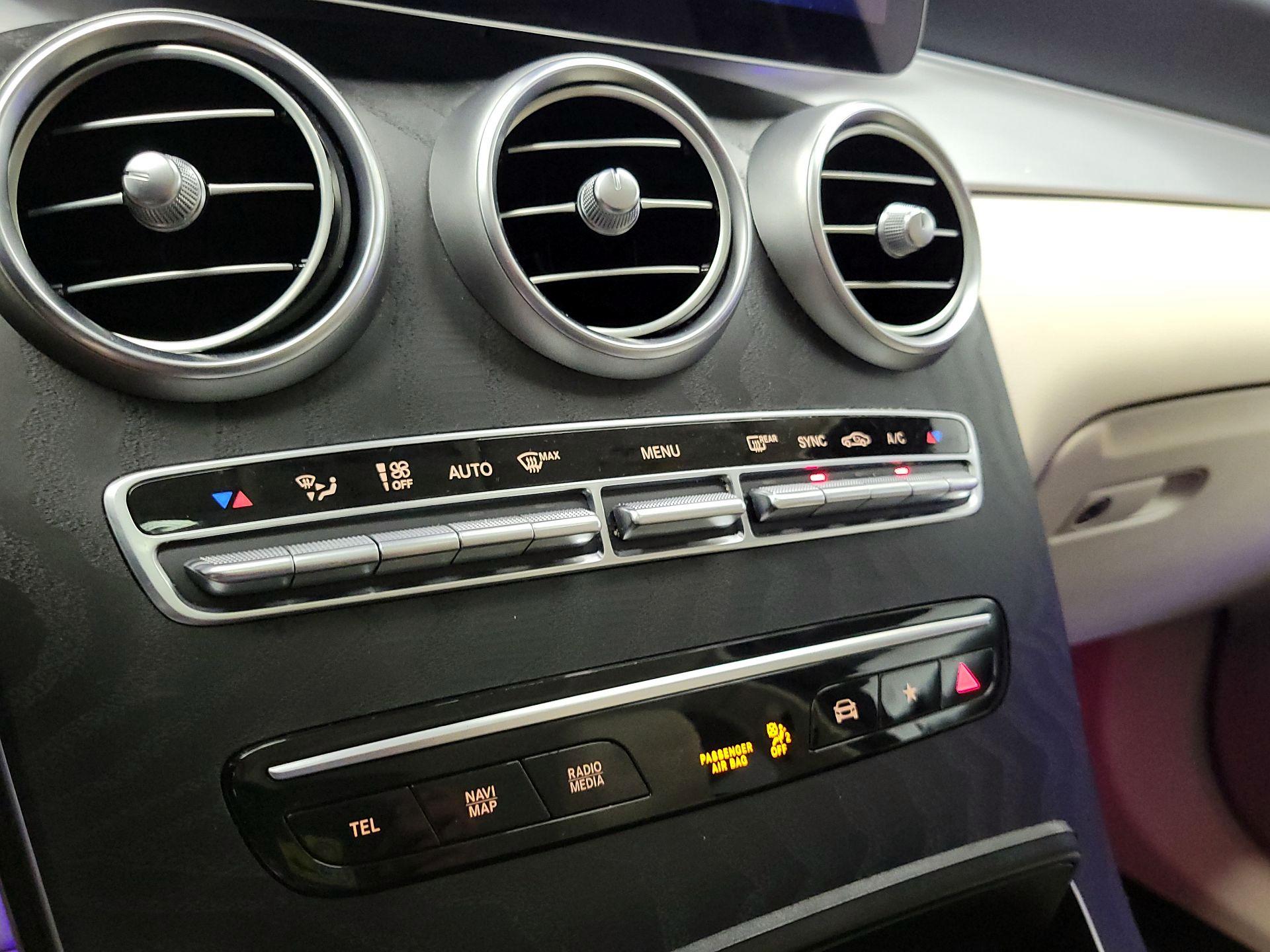 Thumbnail: 2023 Mercedes-Benz GLC - 16