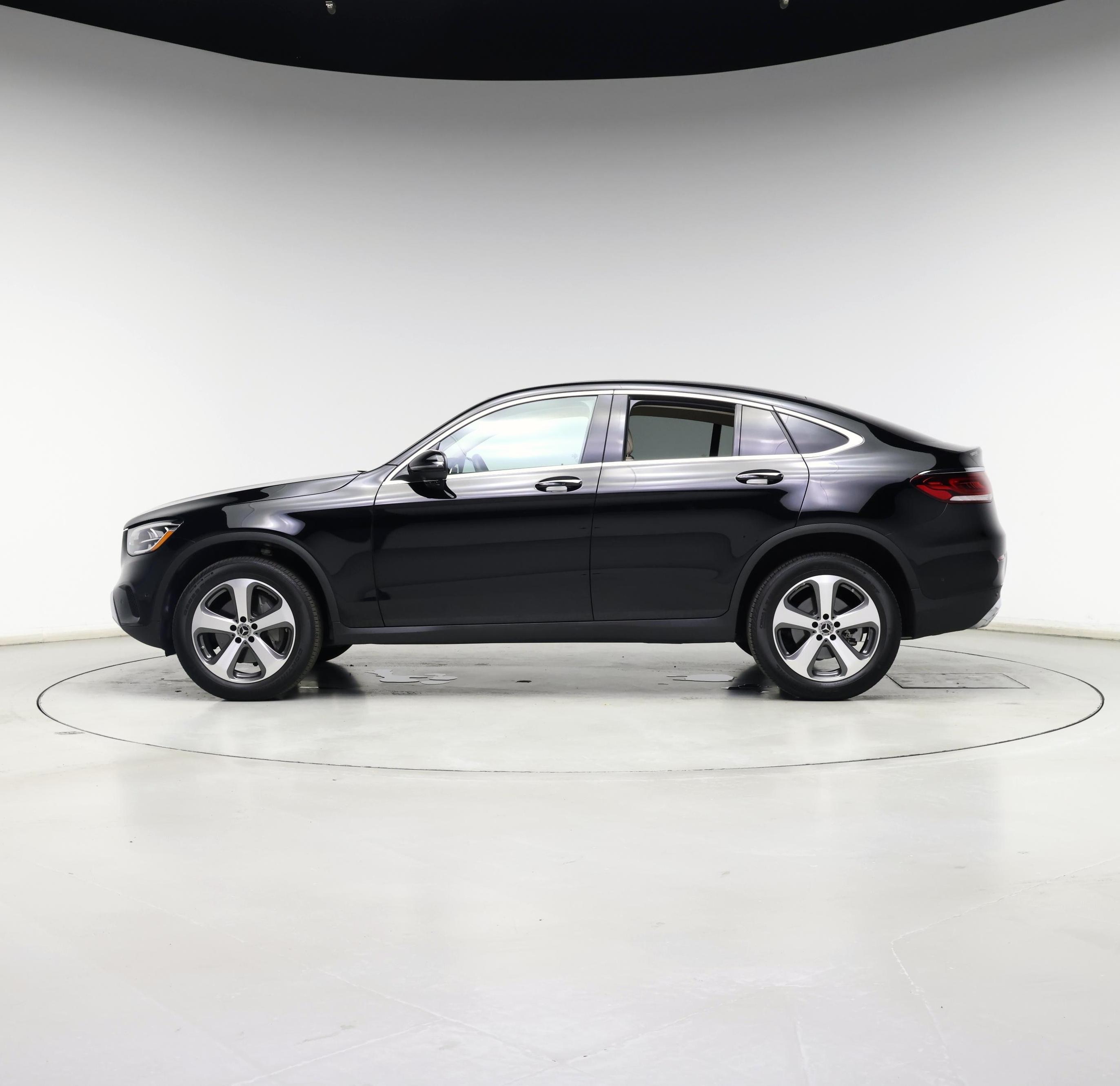 Thumbnail: 2023 Mercedes-Benz GLC - 3