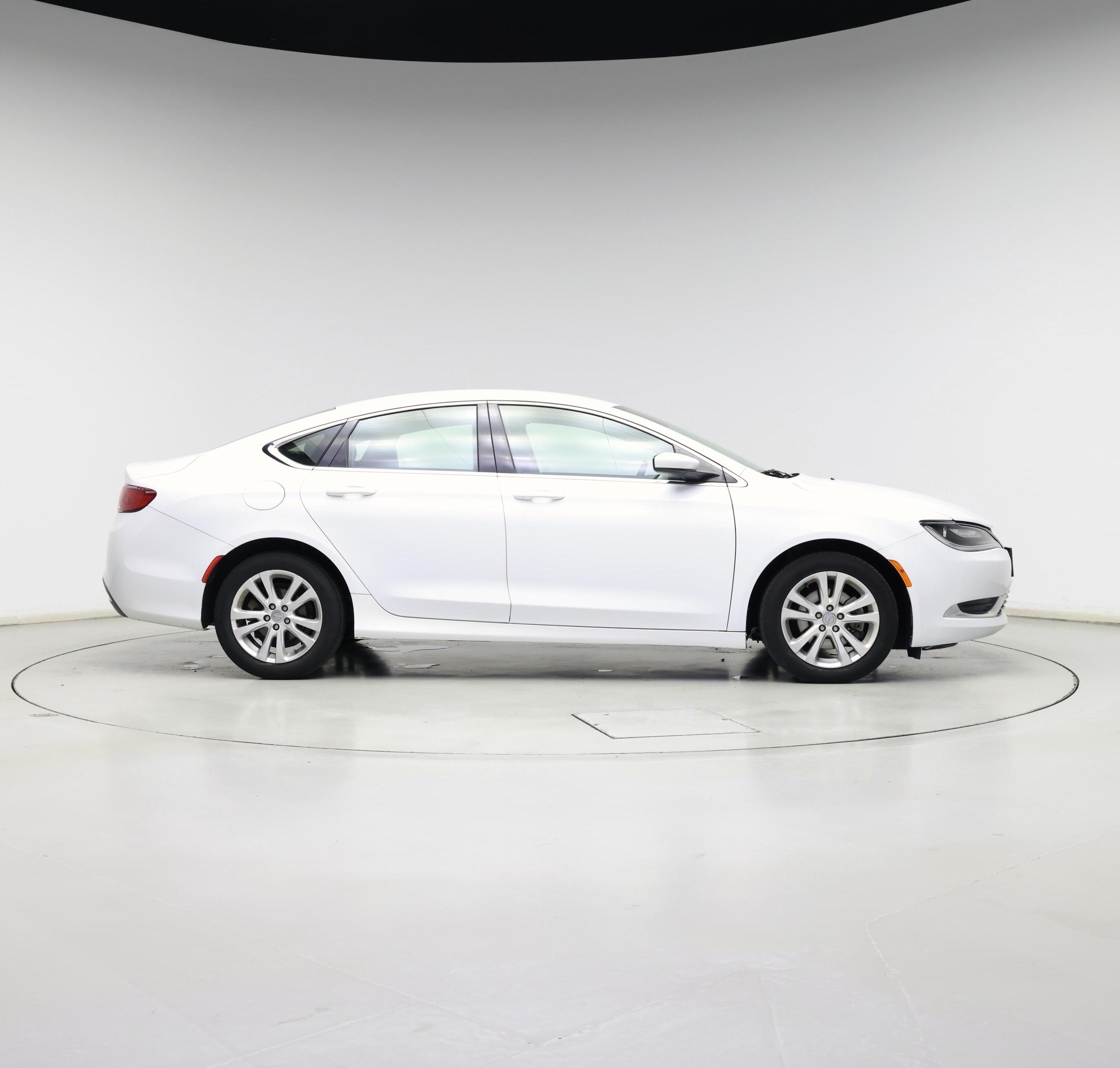 Thumbnail: 2016 Chrysler 200 - 7