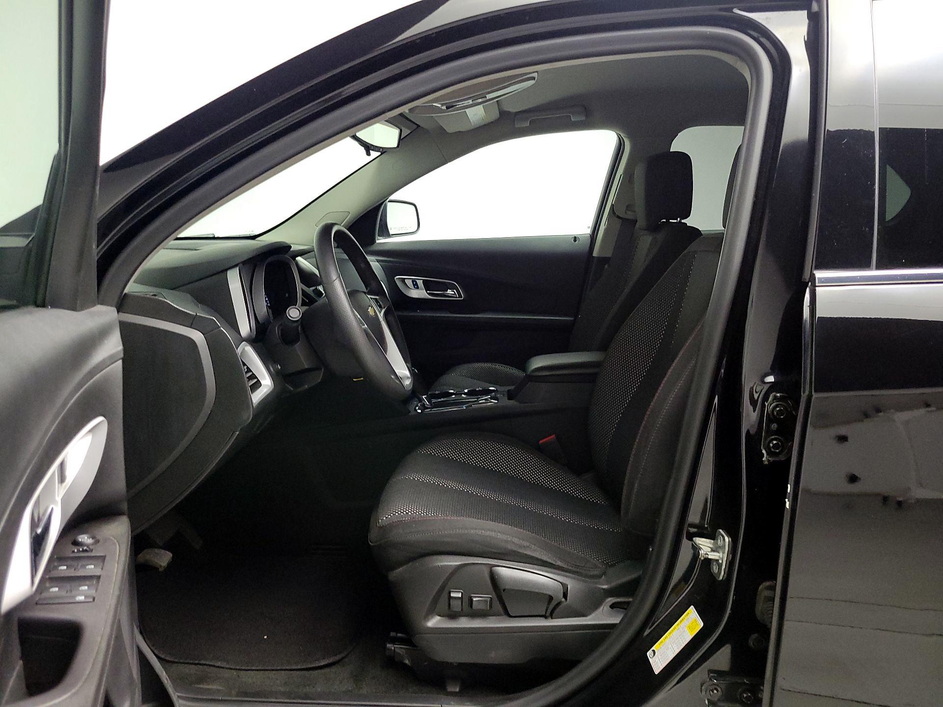Thumbnail: 2017 Chevrolet Equinox - 11