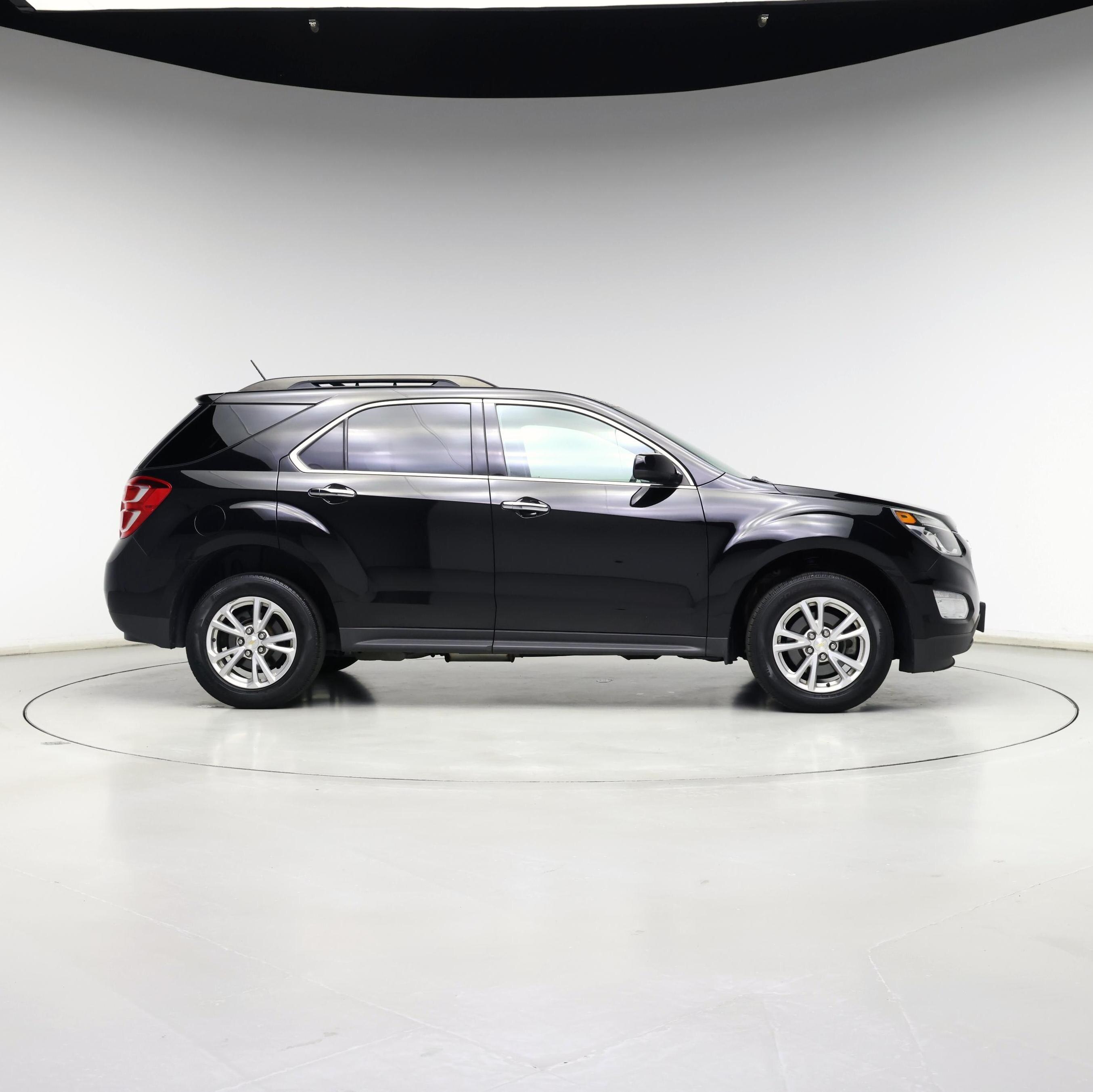 Thumbnail: 2017 Chevrolet Equinox - 7