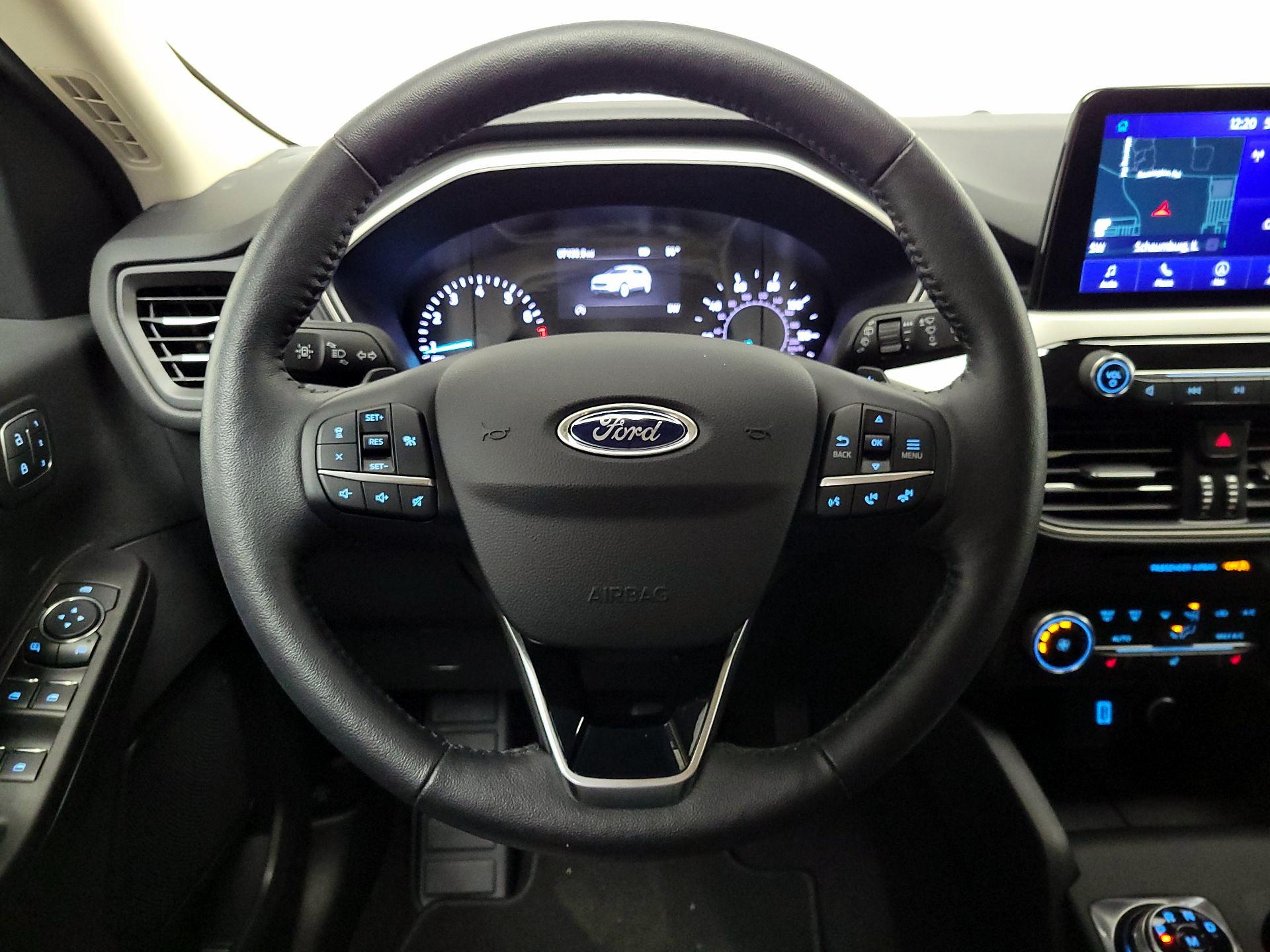 Thumbnail: 2020 Ford Escape - 10