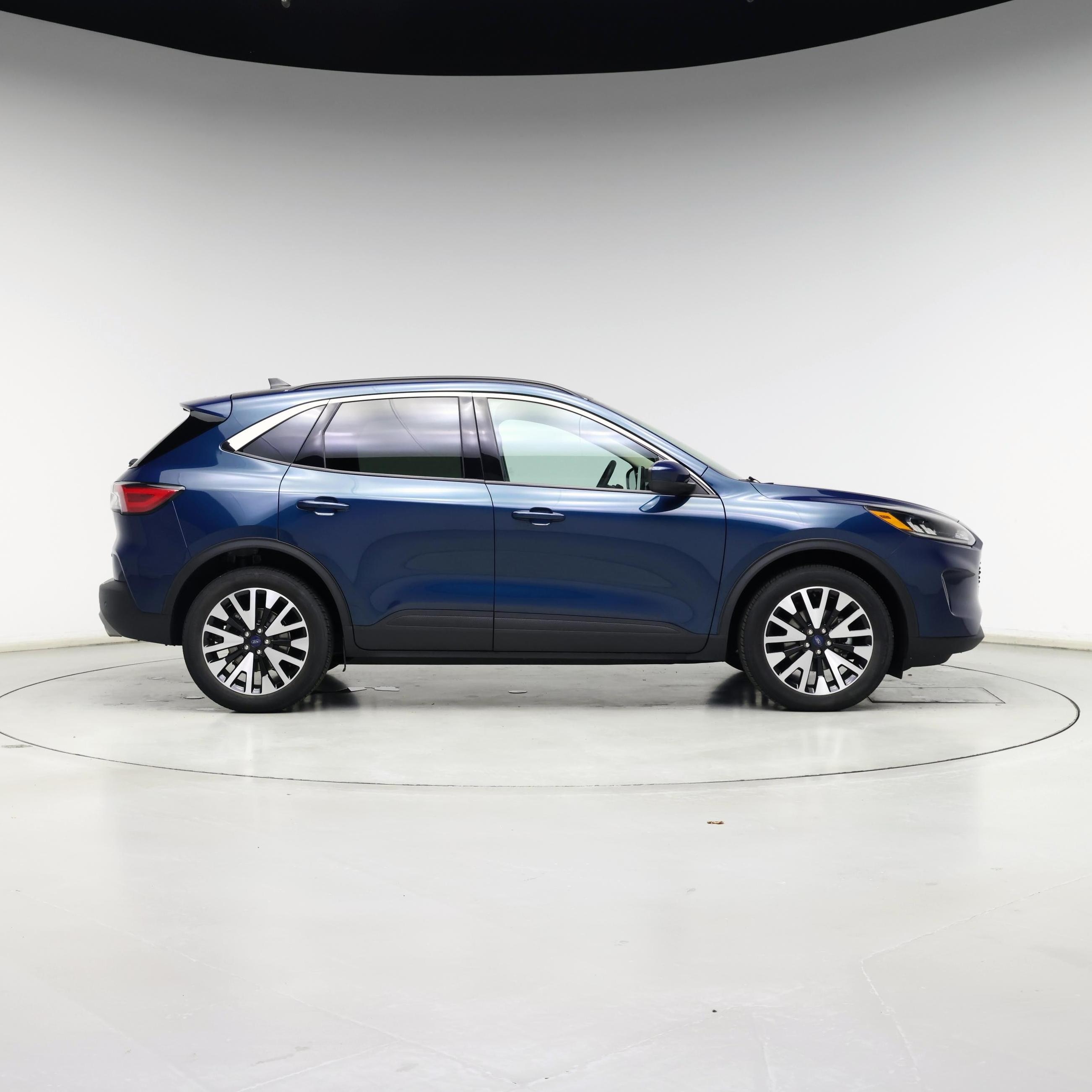 Thumbnail: 2020 Ford Escape - 7