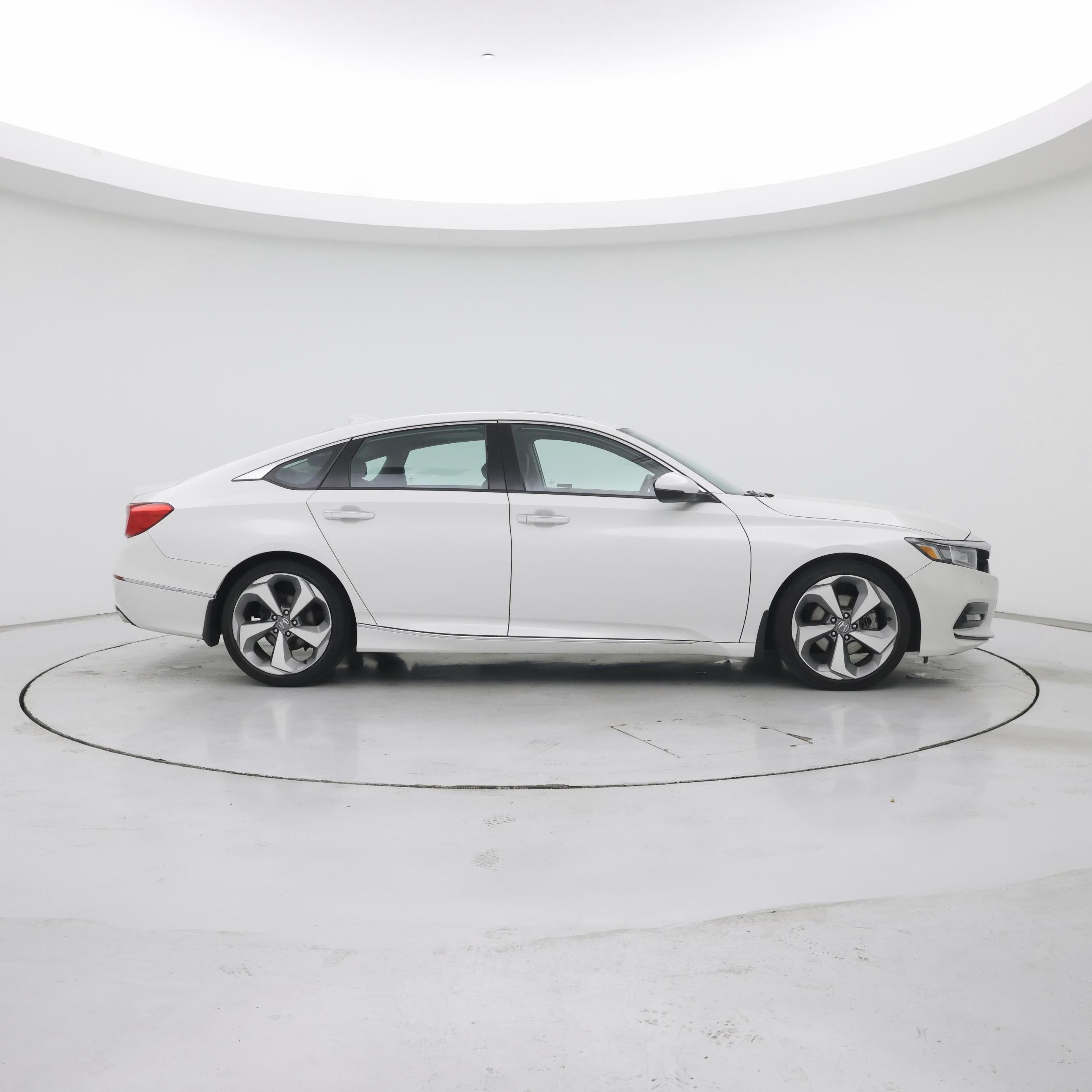 Thumbnail: 2018 Honda Accord - 7