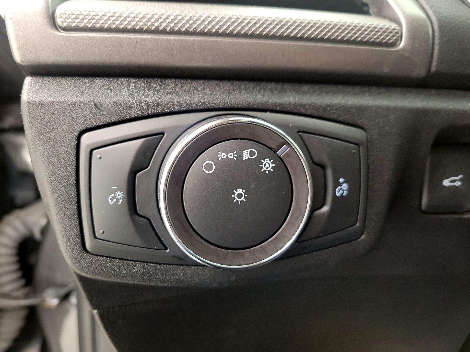 Thumbnail: 2019 Ford Fusion - 13