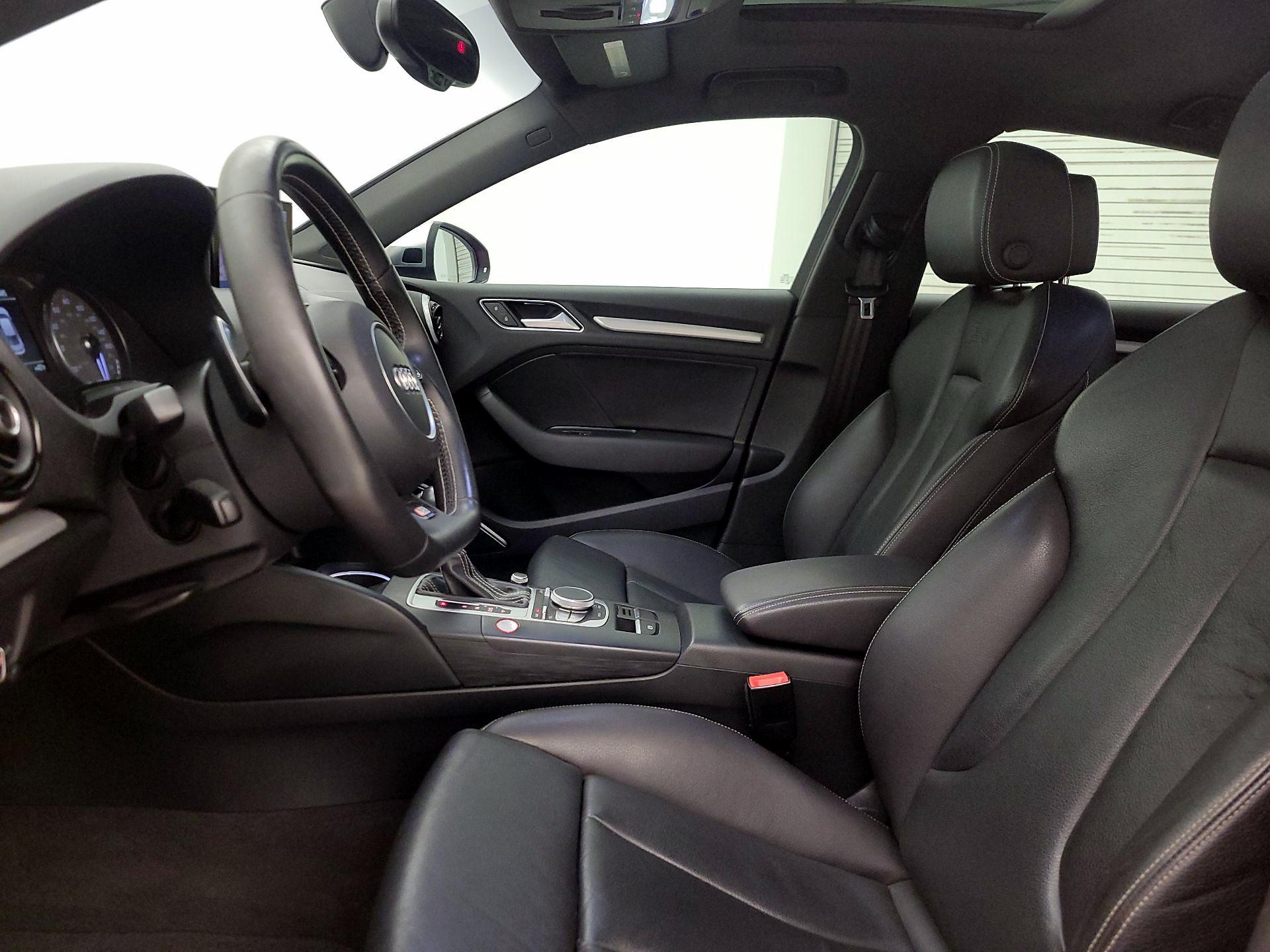 Thumbnail: 2015 Audi S3 - 11