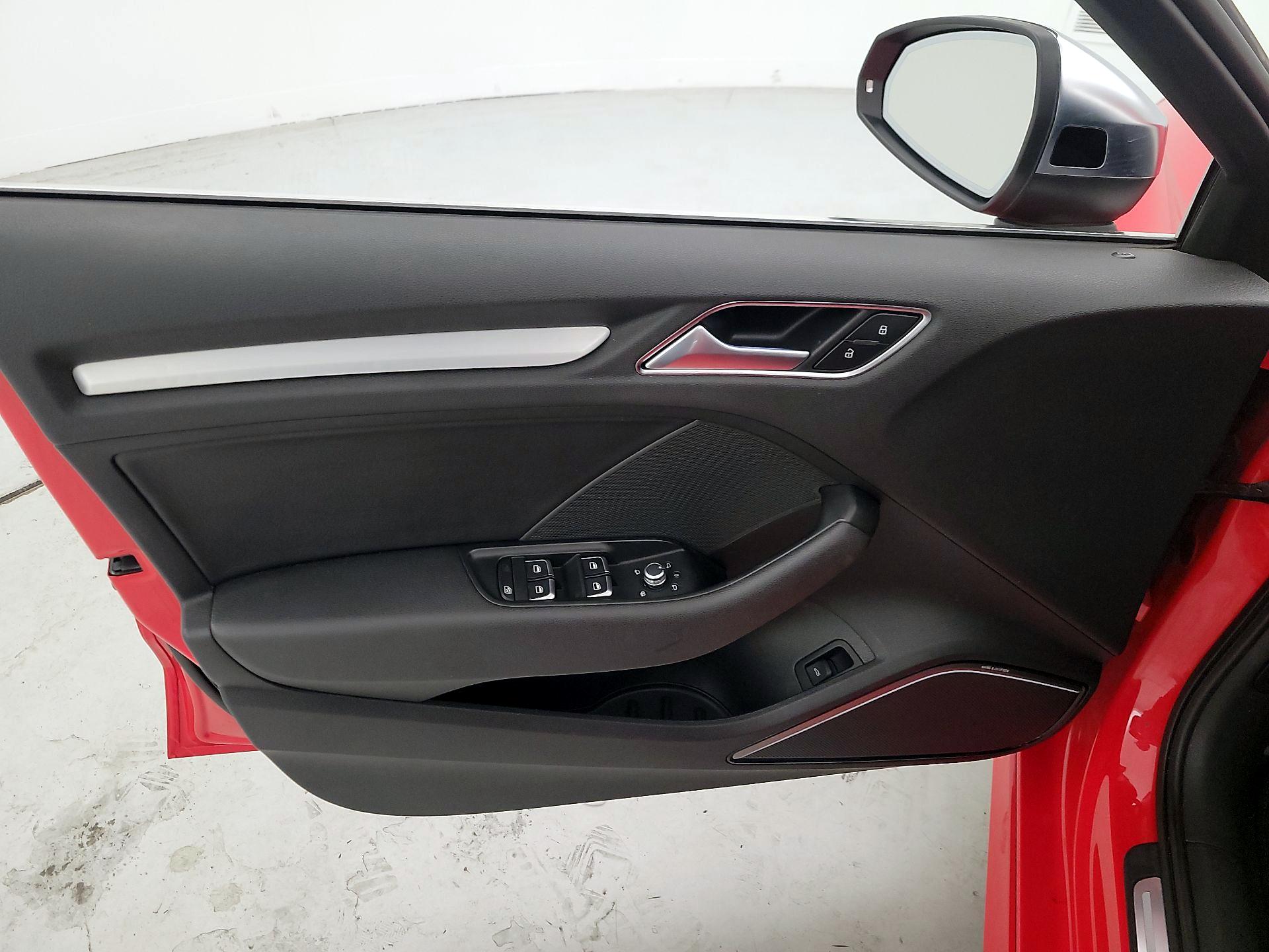 Thumbnail: 2015 Audi S3 - 12