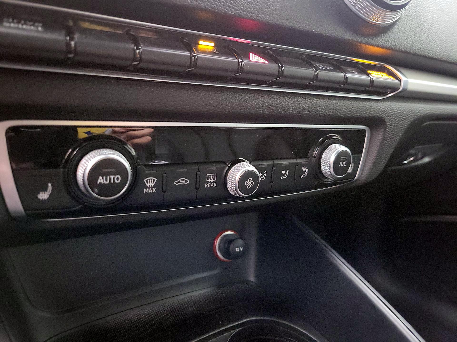 Thumbnail: 2015 Audi S3 - 17