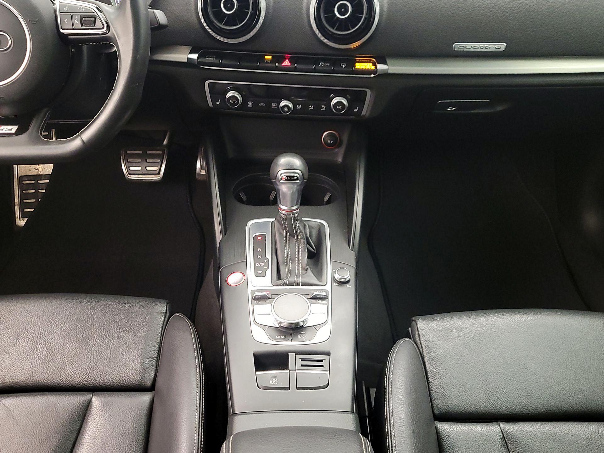 Thumbnail: 2015 Audi S3 - 18