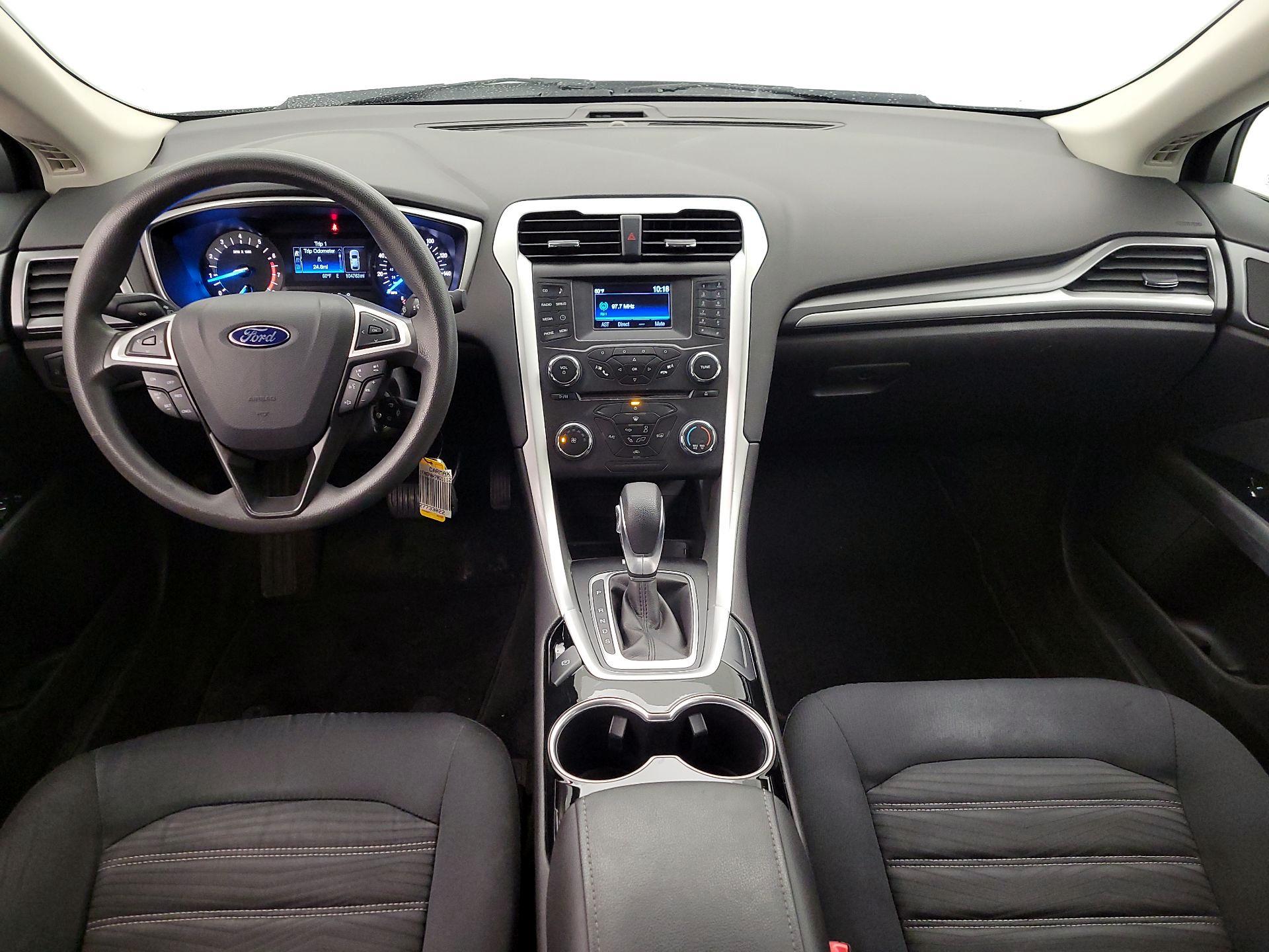 Thumbnail: 2016 Ford Fusion - 9