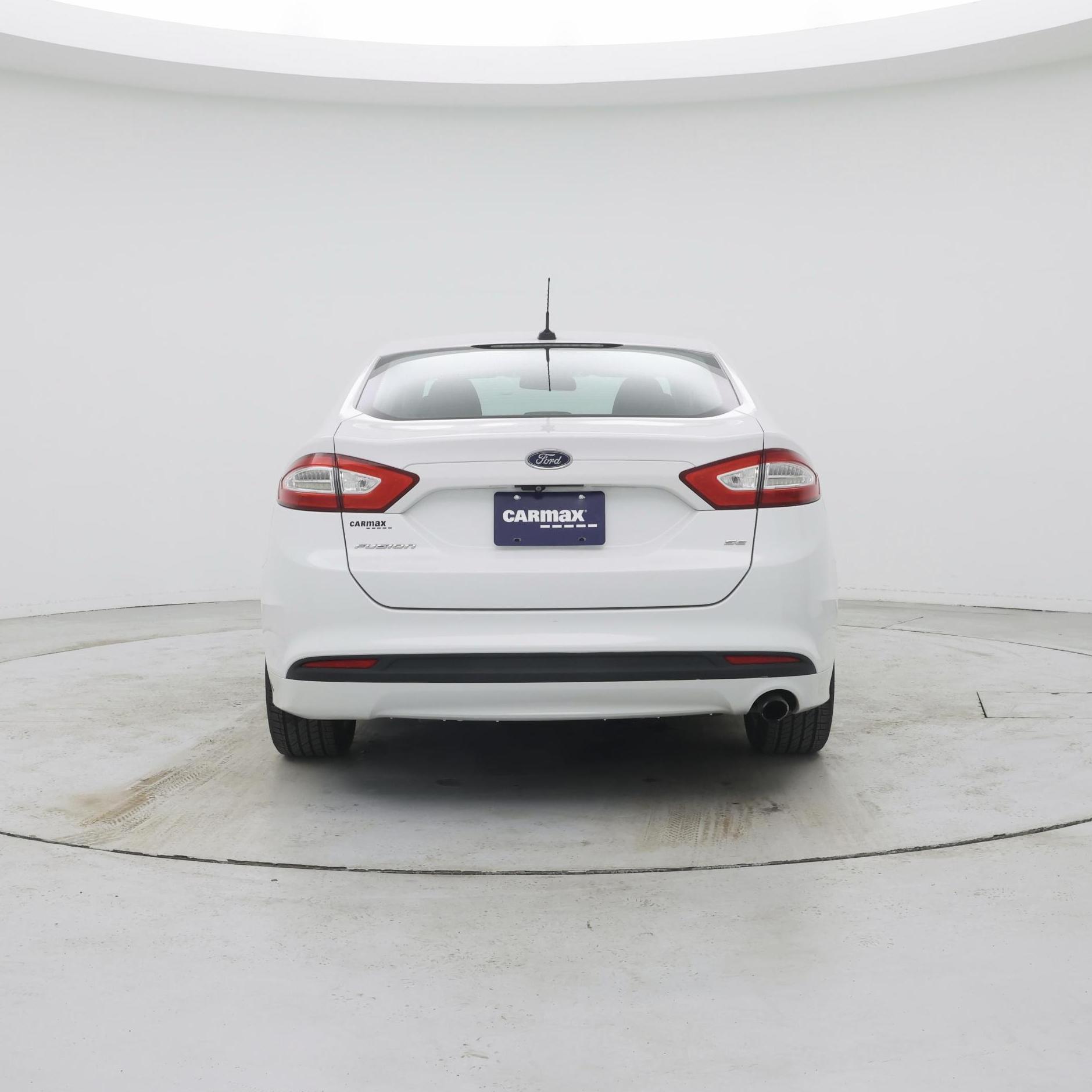 Thumbnail: 2016 Ford Fusion - 6