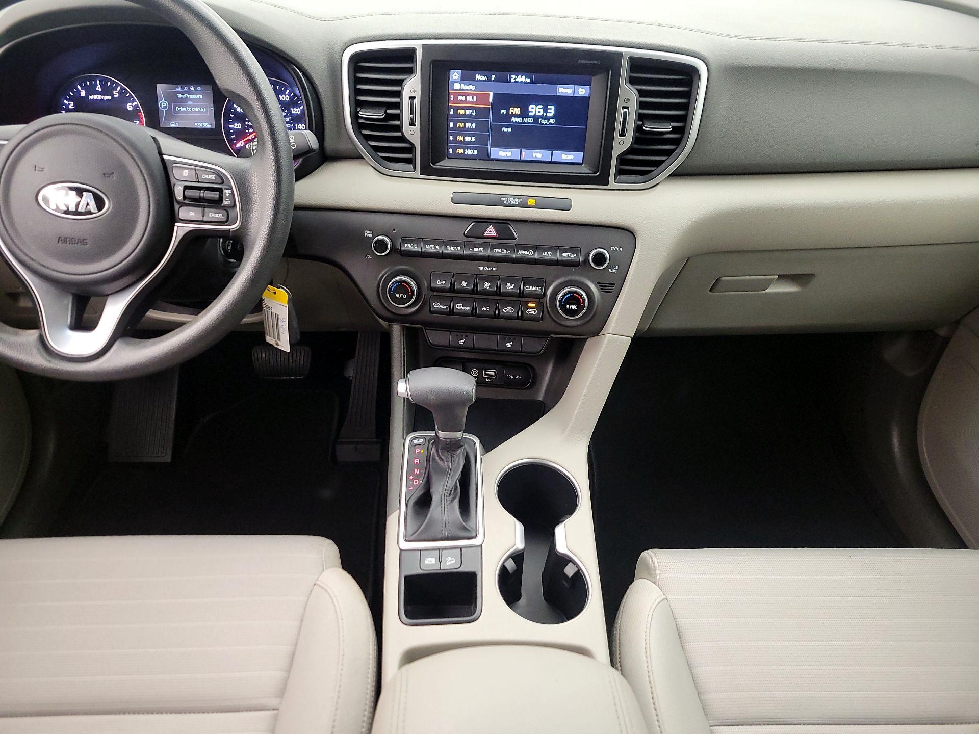 Thumbnail: 2019 Kia Sportage - 17