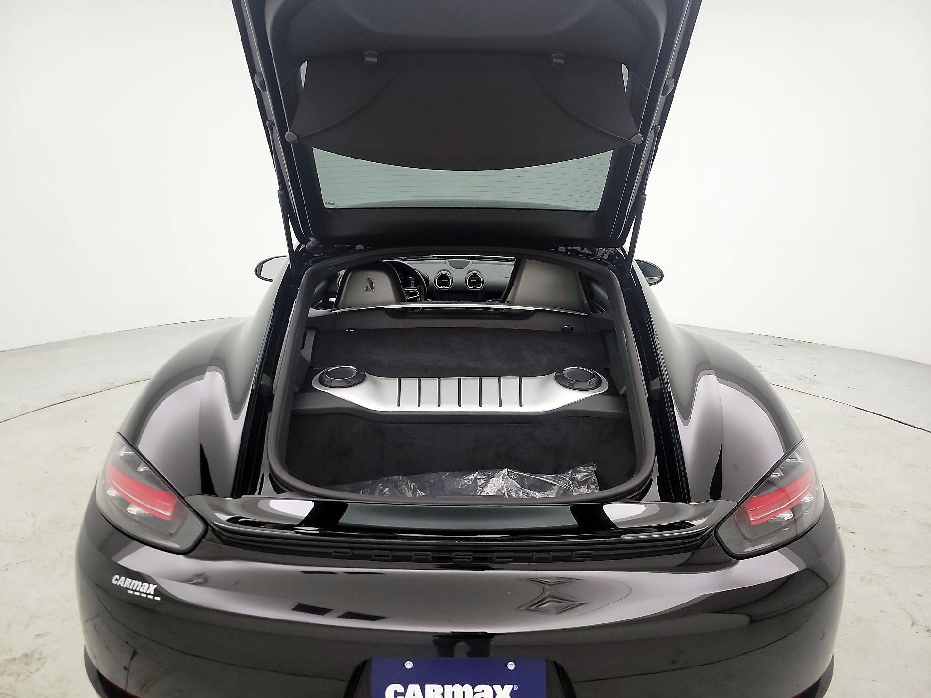 Thumbnail: 2018 Porsche 718 Cayman - 17
