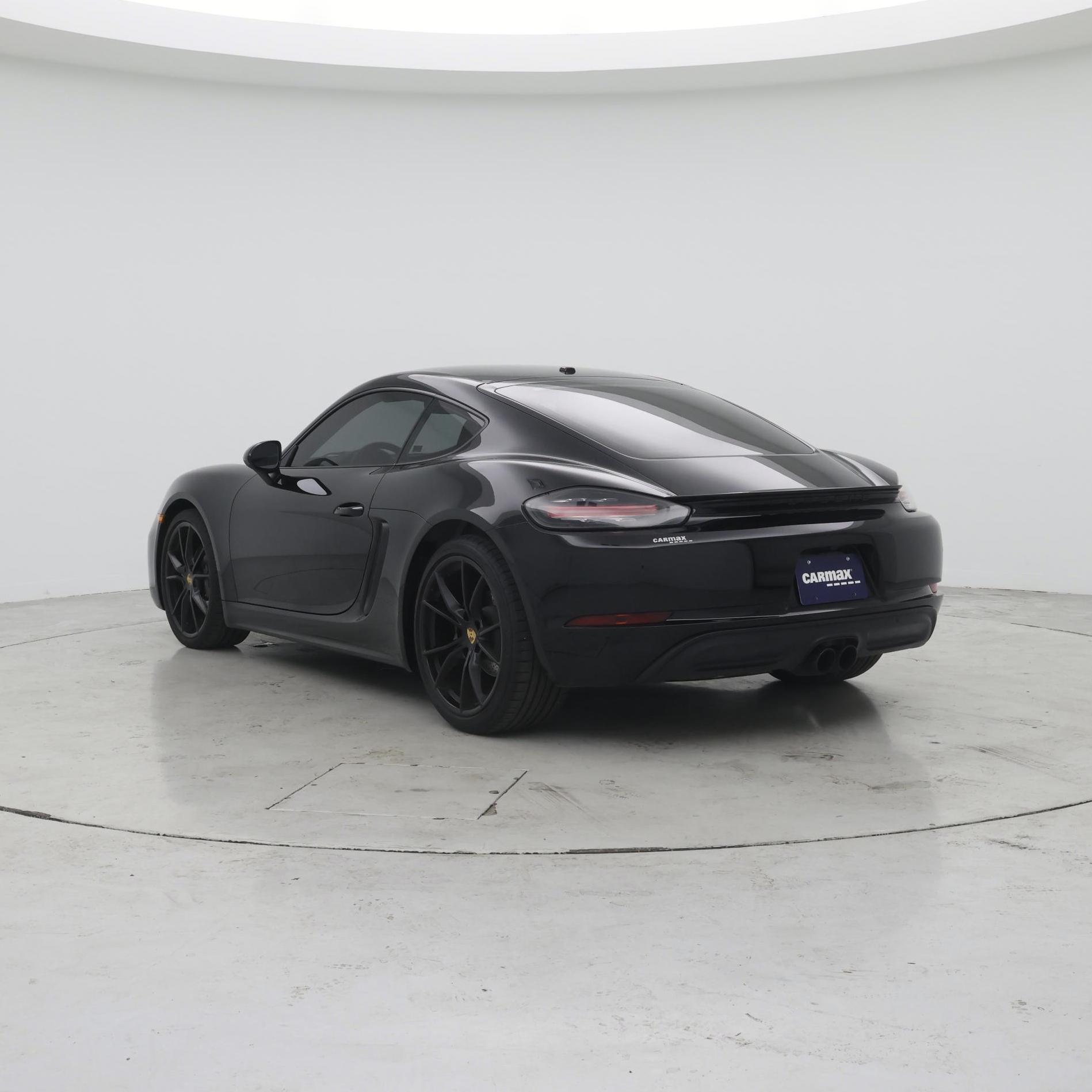 Thumbnail: 2018 Porsche 718 Cayman - 2