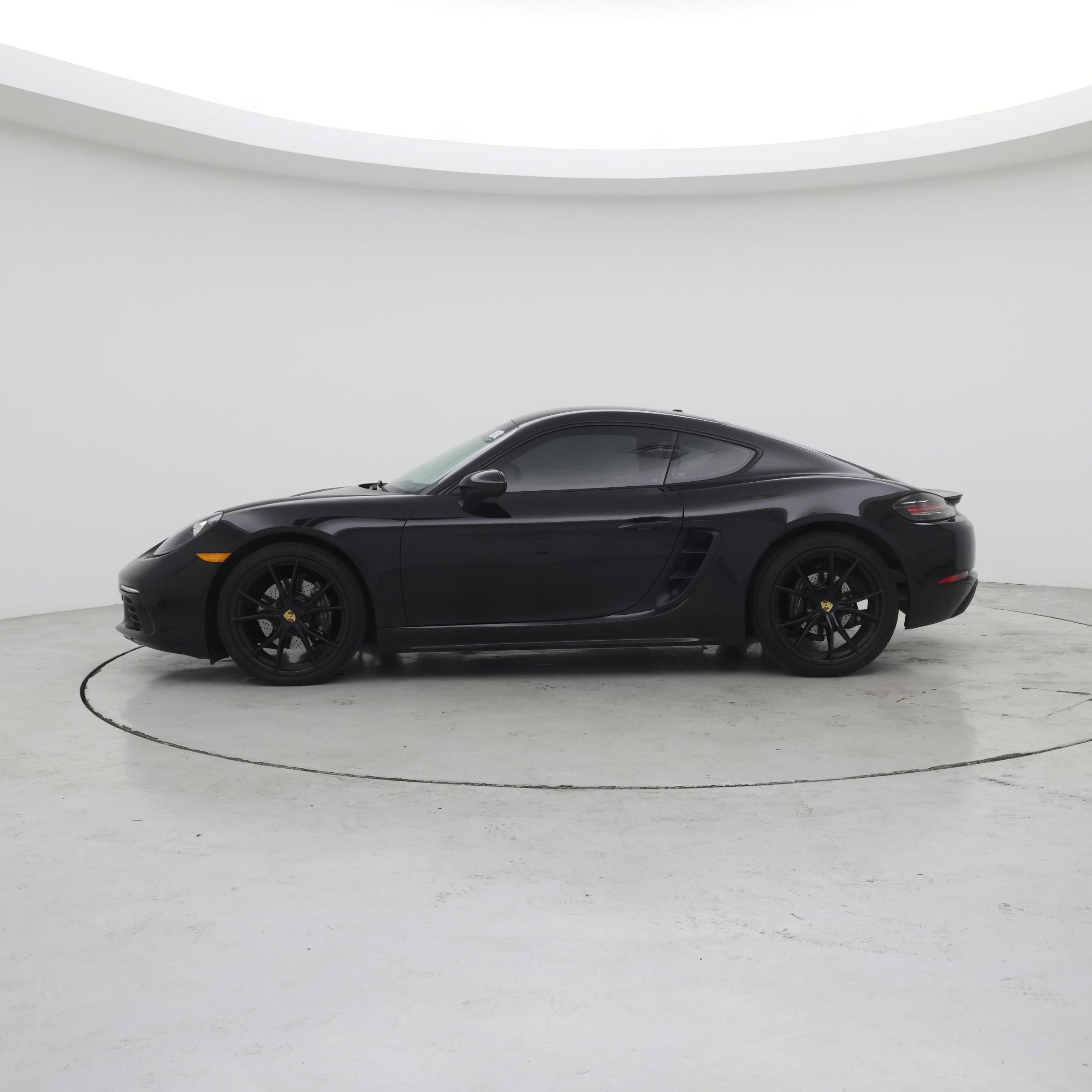 Thumbnail: 2018 Porsche 718 Cayman - 3