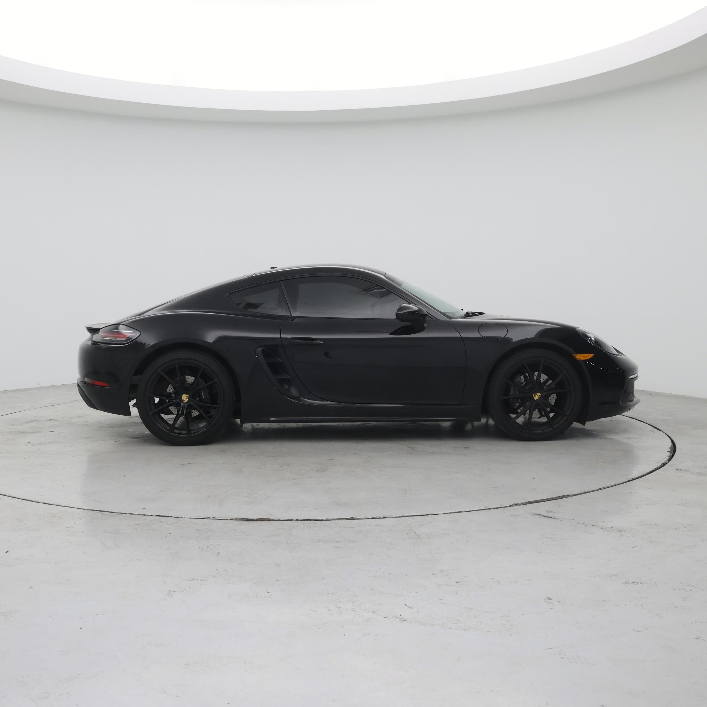 Thumbnail: 2018 Porsche 718 Cayman - 7
