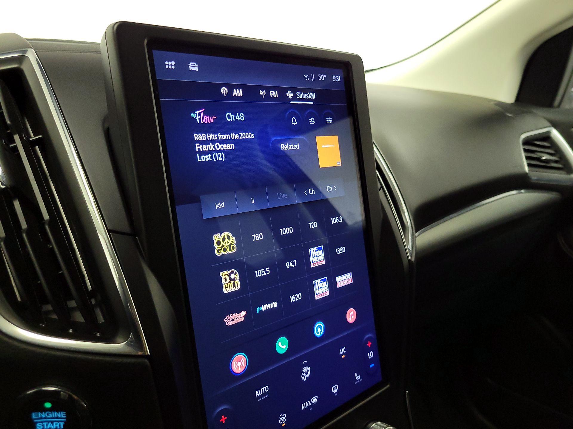 Thumbnail: 2022 Ford Edge - 16