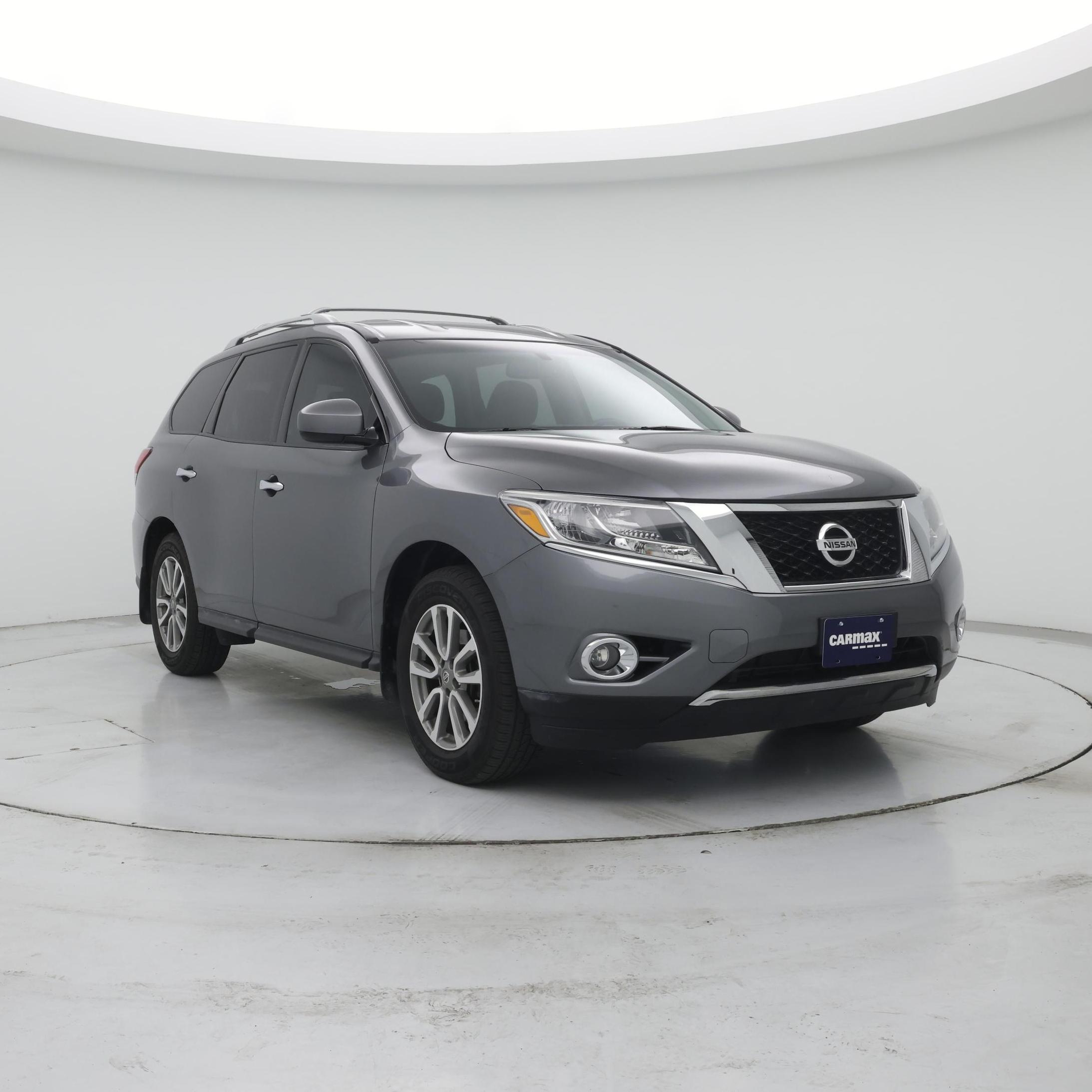 Thumbnail: 2015 Nissan Pathfinder - 1