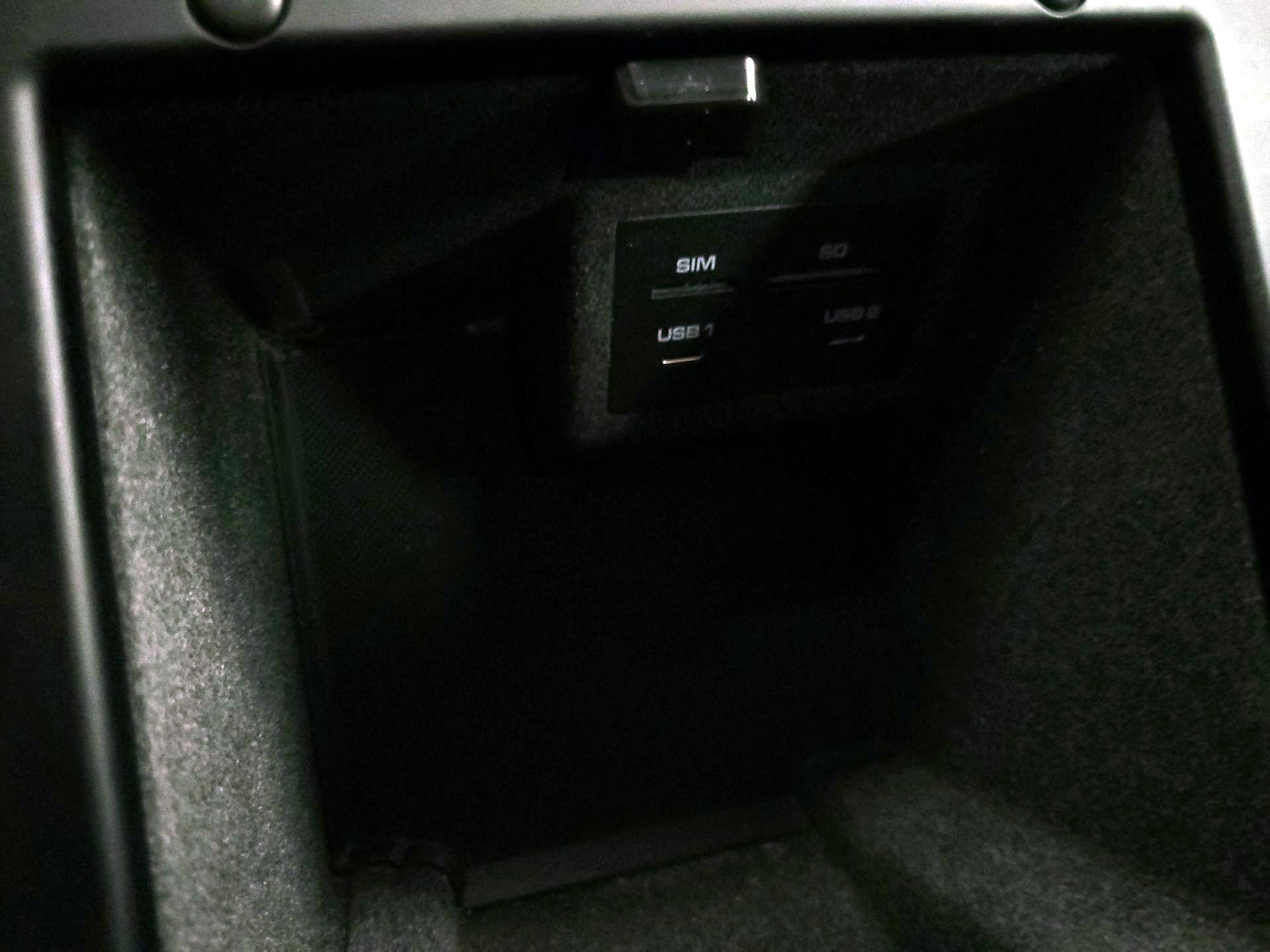 Thumbnail: 2021 Porsche Macan - 19