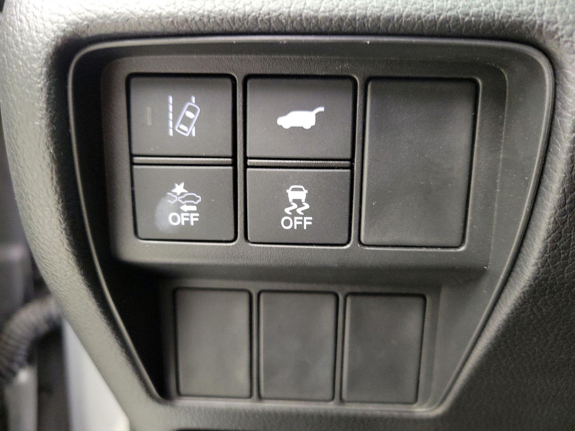 Thumbnail: 2017 Honda CR-V - 13