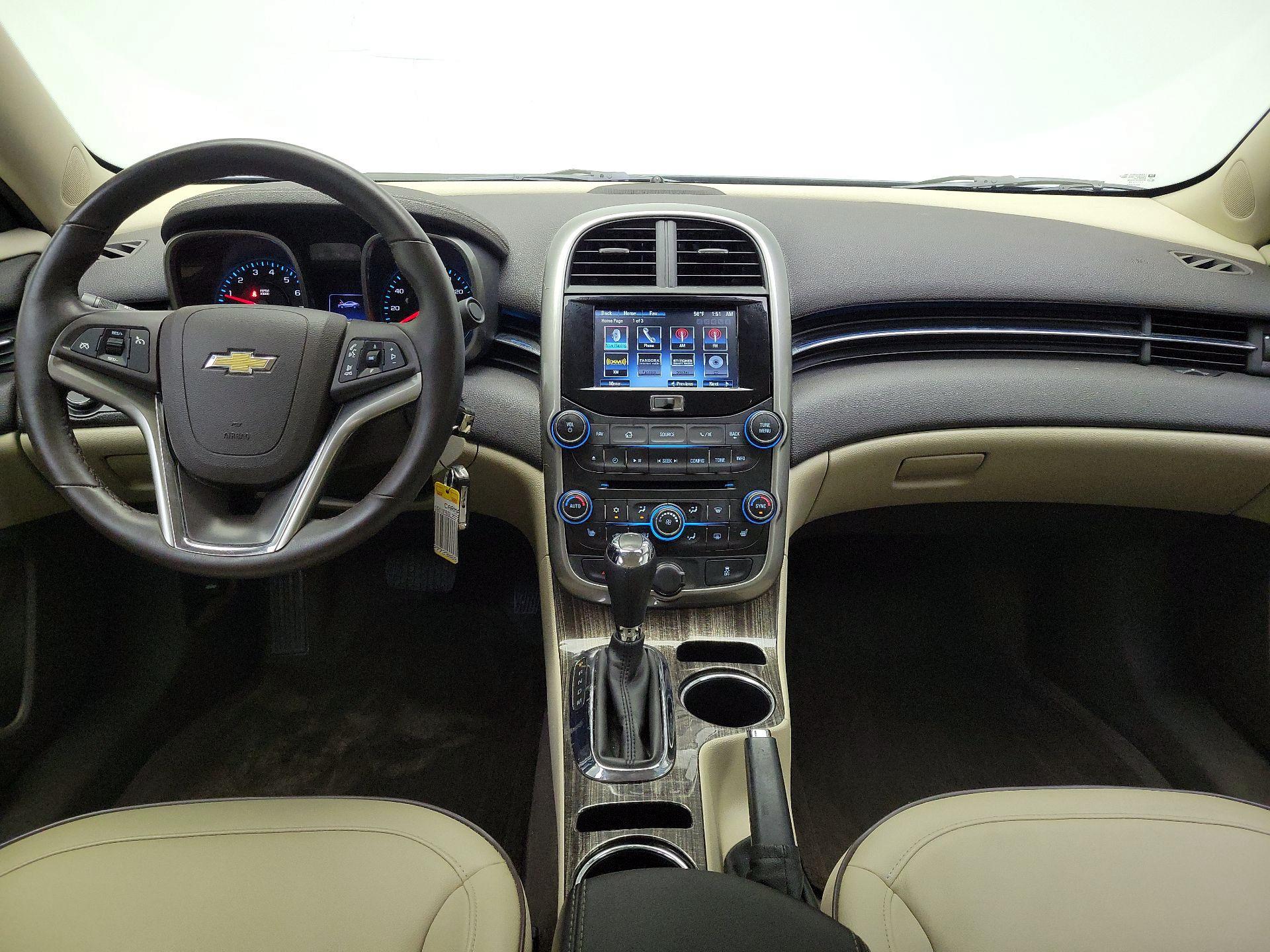 Thumbnail: 2014 Chevrolet Malibu - 9