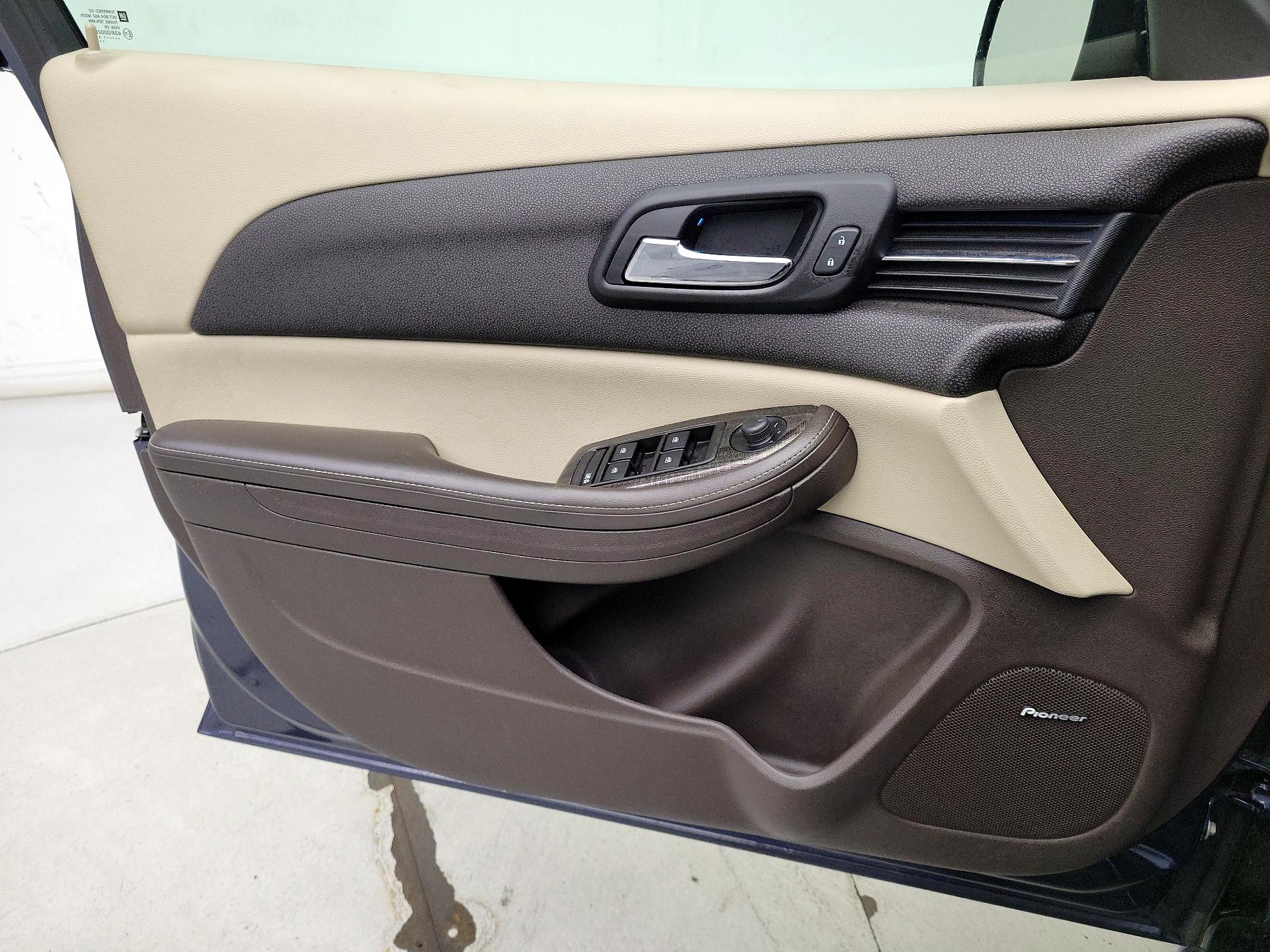 Thumbnail: 2014 Chevrolet Malibu - 12