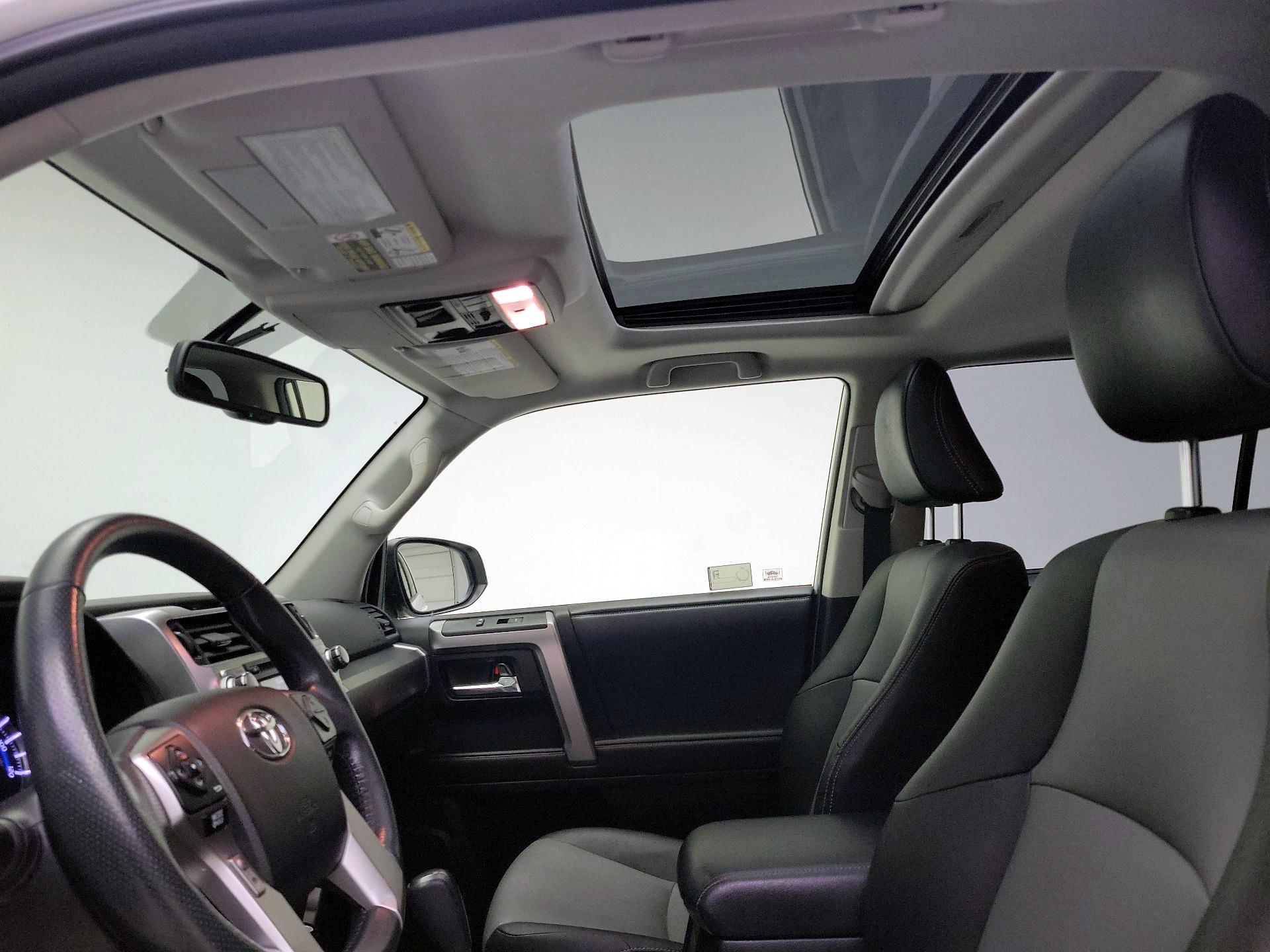 Thumbnail: 2014 Toyota 4Runner - 19