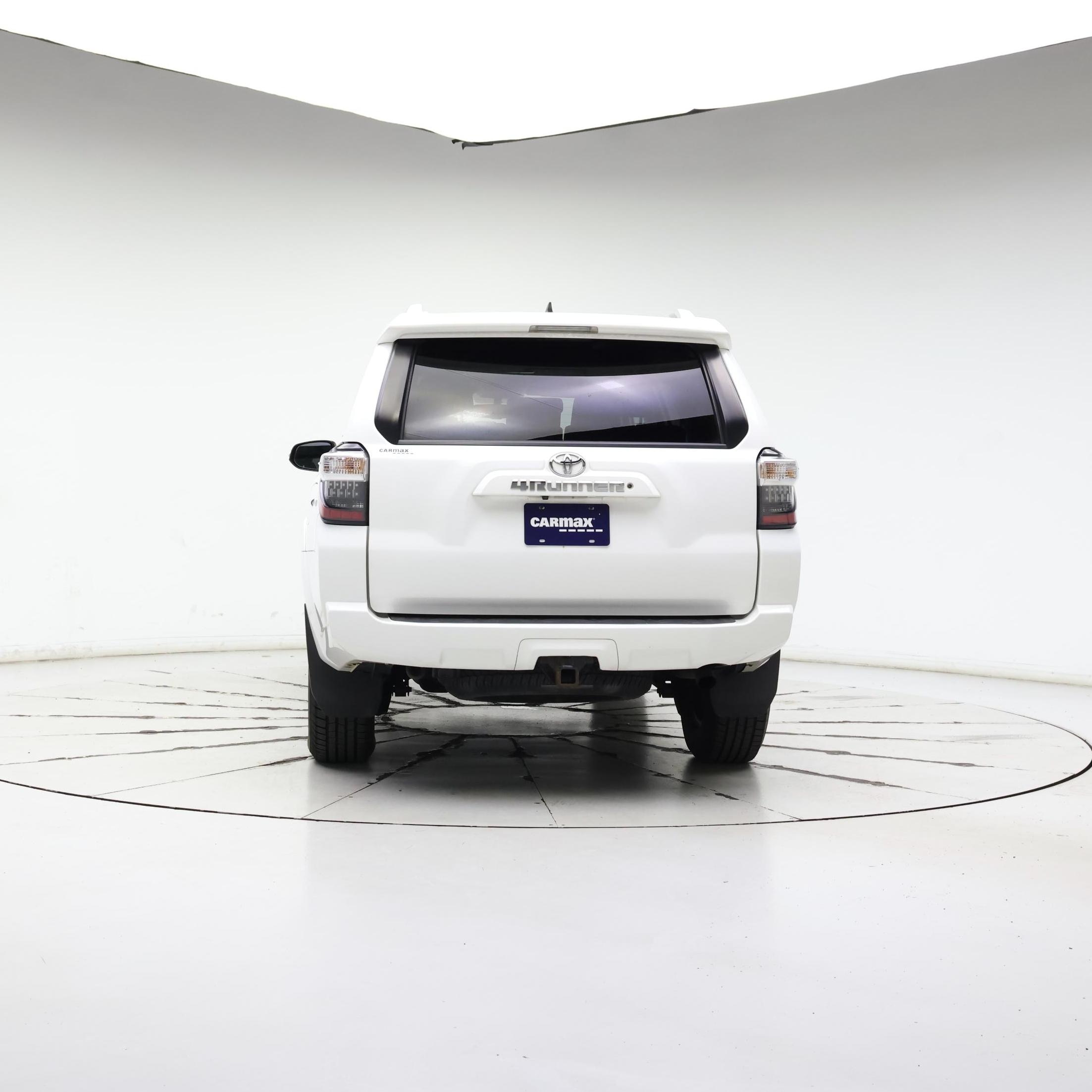 Thumbnail: 2014 Toyota 4Runner - 6